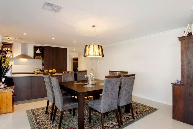 206 Runnymede Gate, LEDA WA 6170, Leda - Thumbnail 2