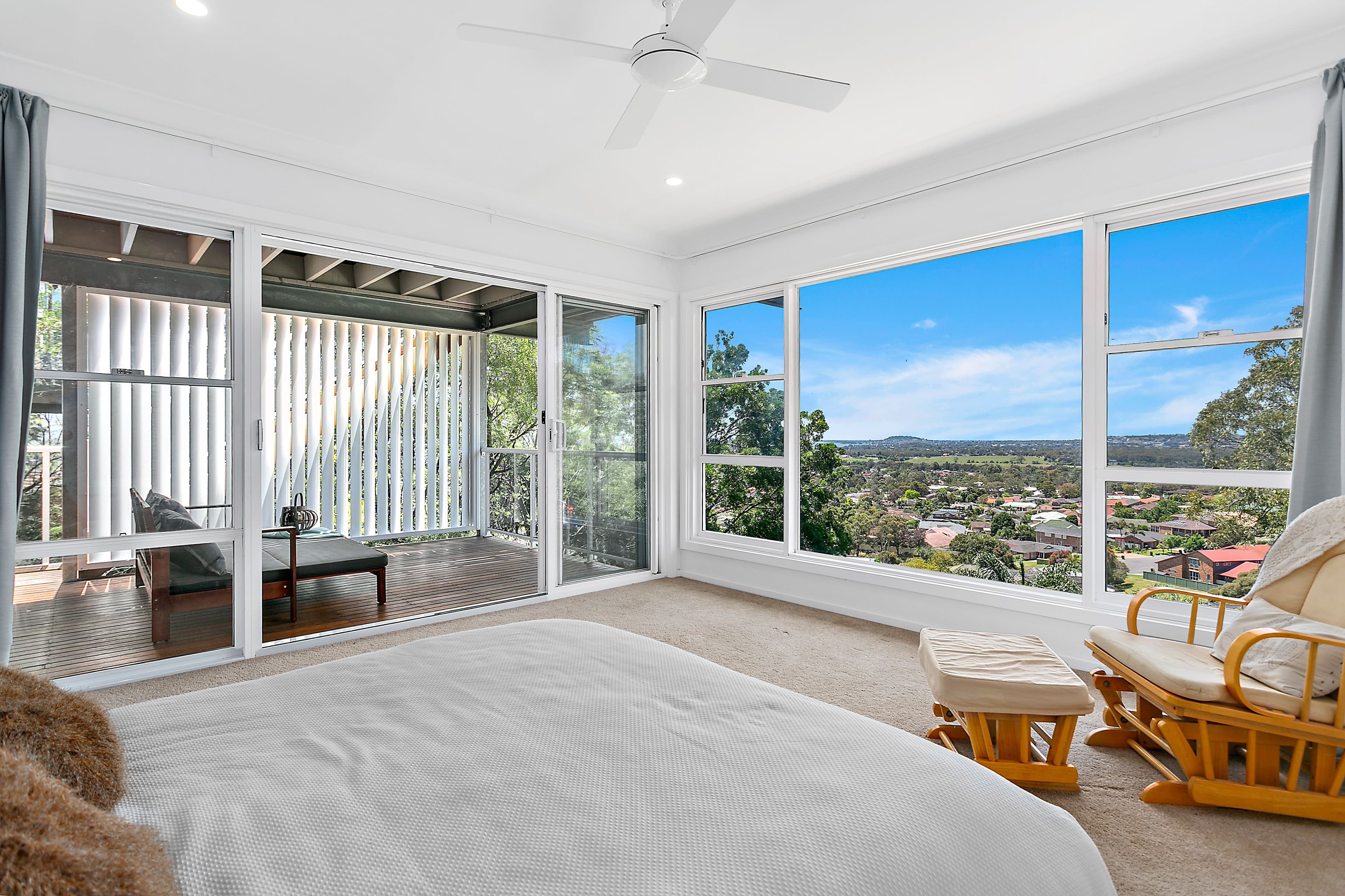 69 Scenic Crescent, Albion Park - Thumbnail 2