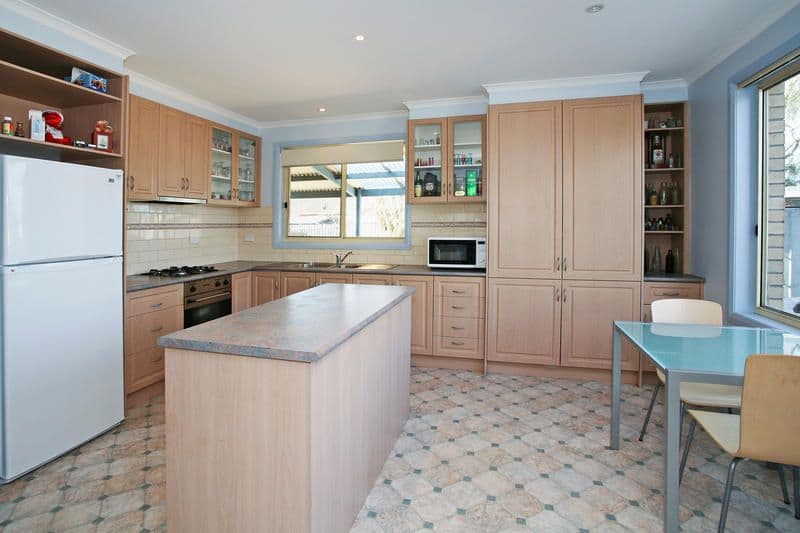 29 Andrew Street, NEWCOMB VIC 3219, Newcomb - Thumbnail 2