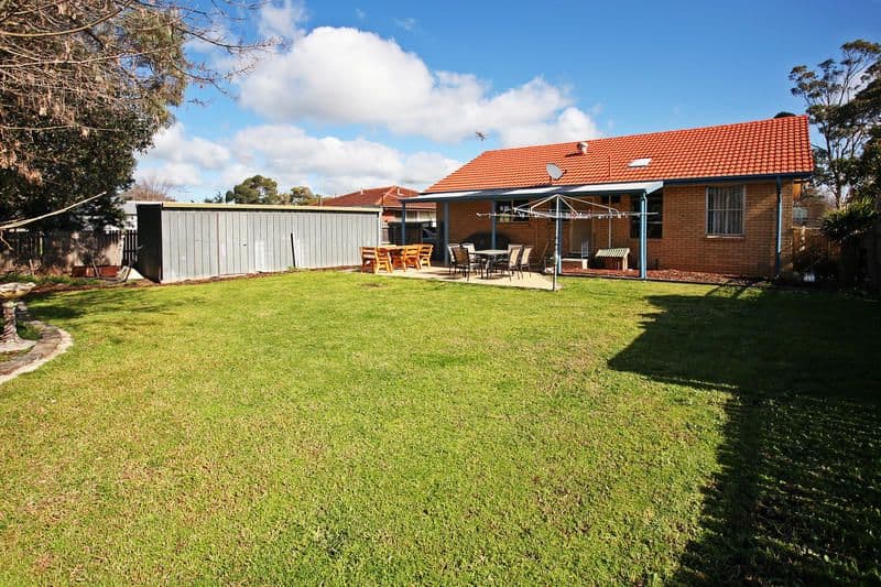 29 Andrew Street, NEWCOMB VIC 3219, Newcomb - Thumbnail 3