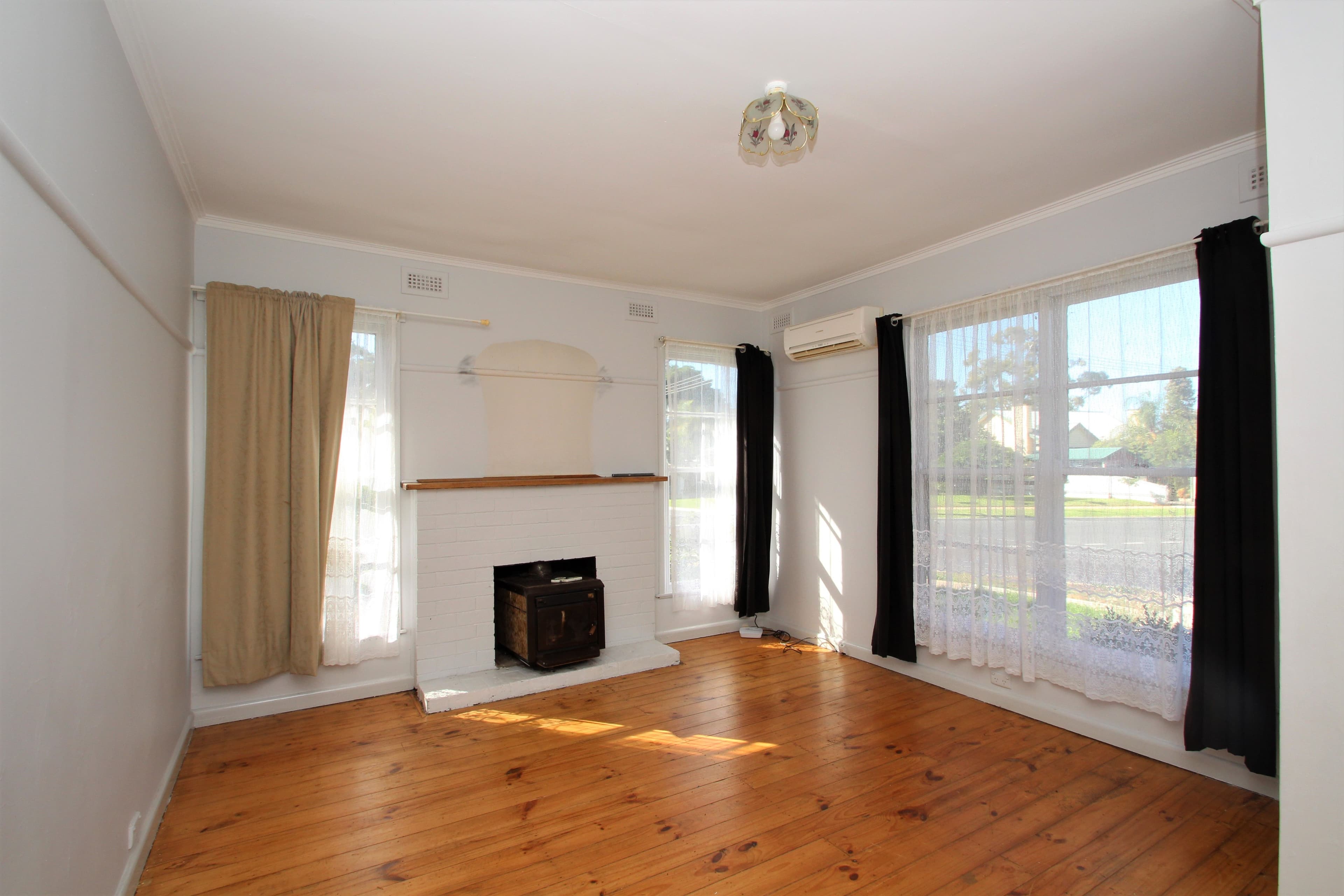 5 Wadeson Street, Cobram VIC 3644, Cobram - Thumbnail 3