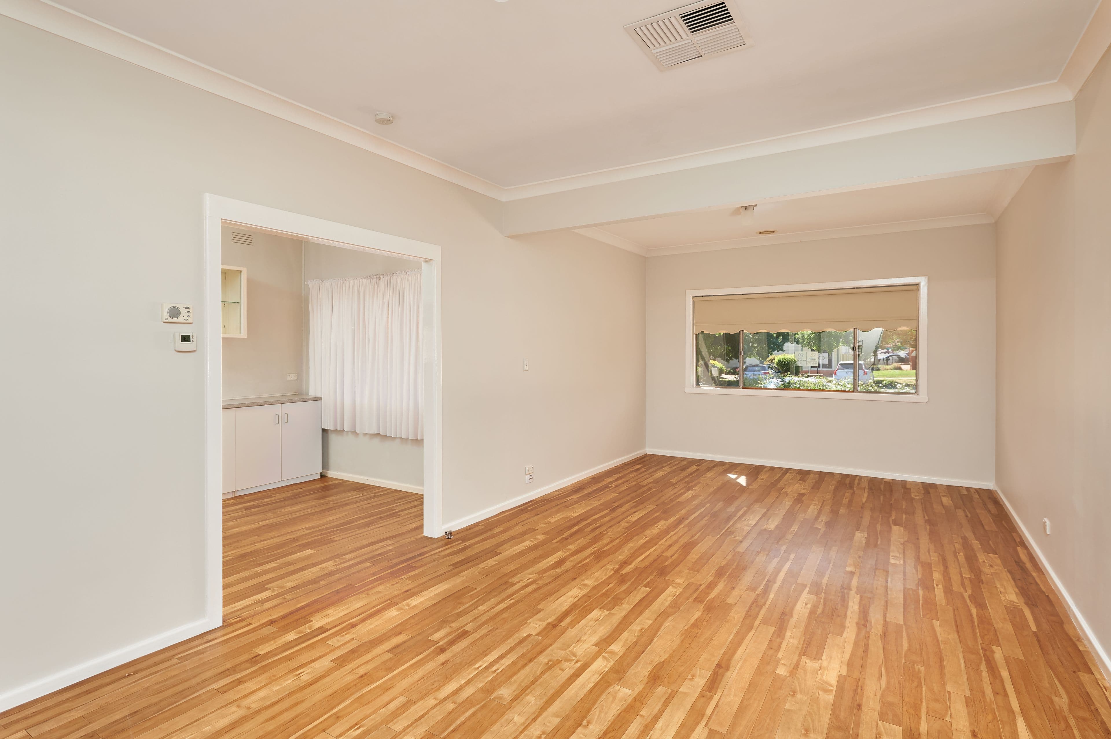 8 Shaw Street, Wagga Wagga - Thumbnail 2