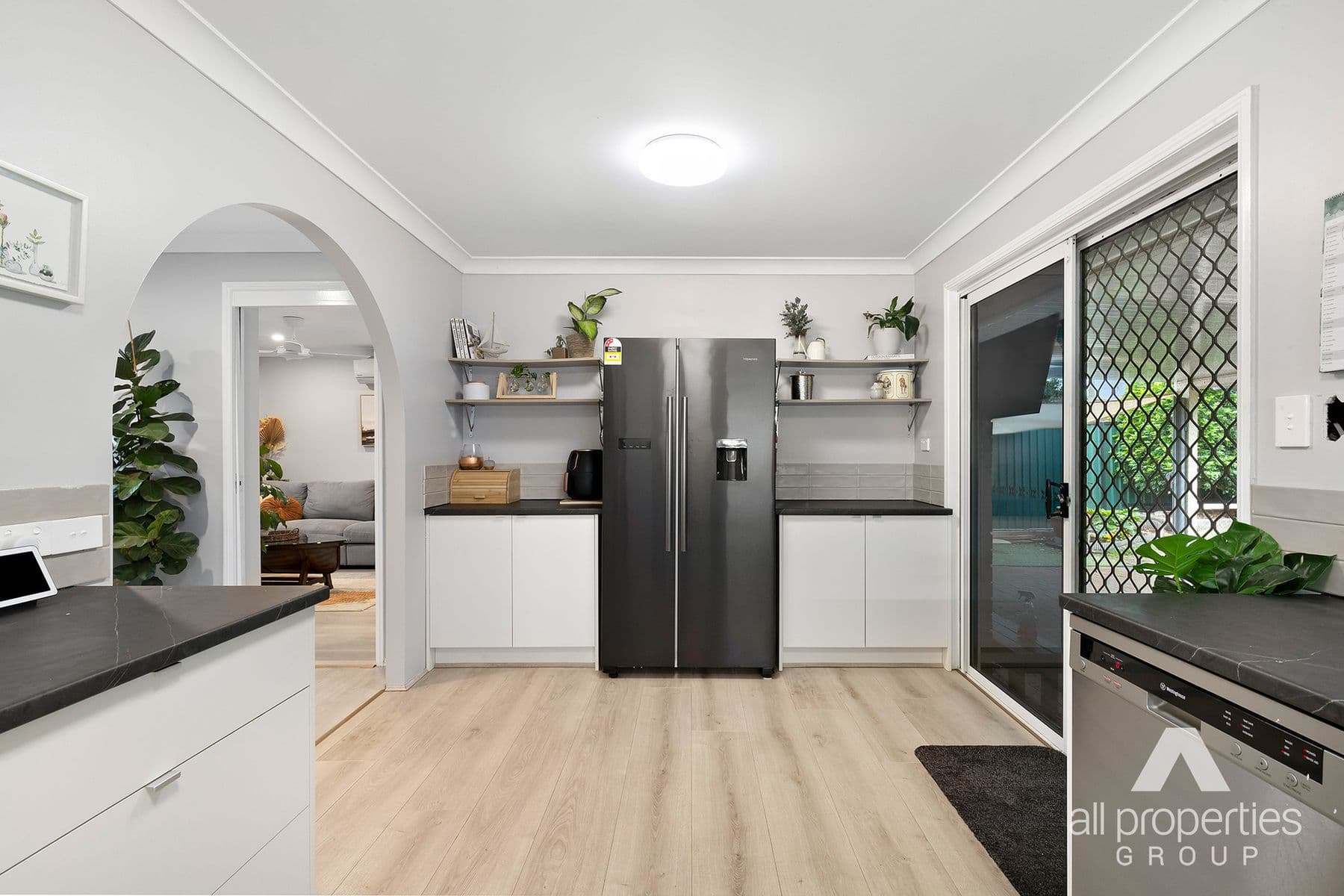 120 Short Street, Boronia Heights QLD 4124, Boronia Heights - Thumbnail 2