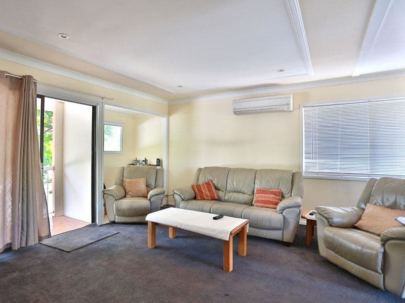 40 Bevlin Court, ALBANY CREEK QLD 4035, Albany Creek - Thumbnail 2
