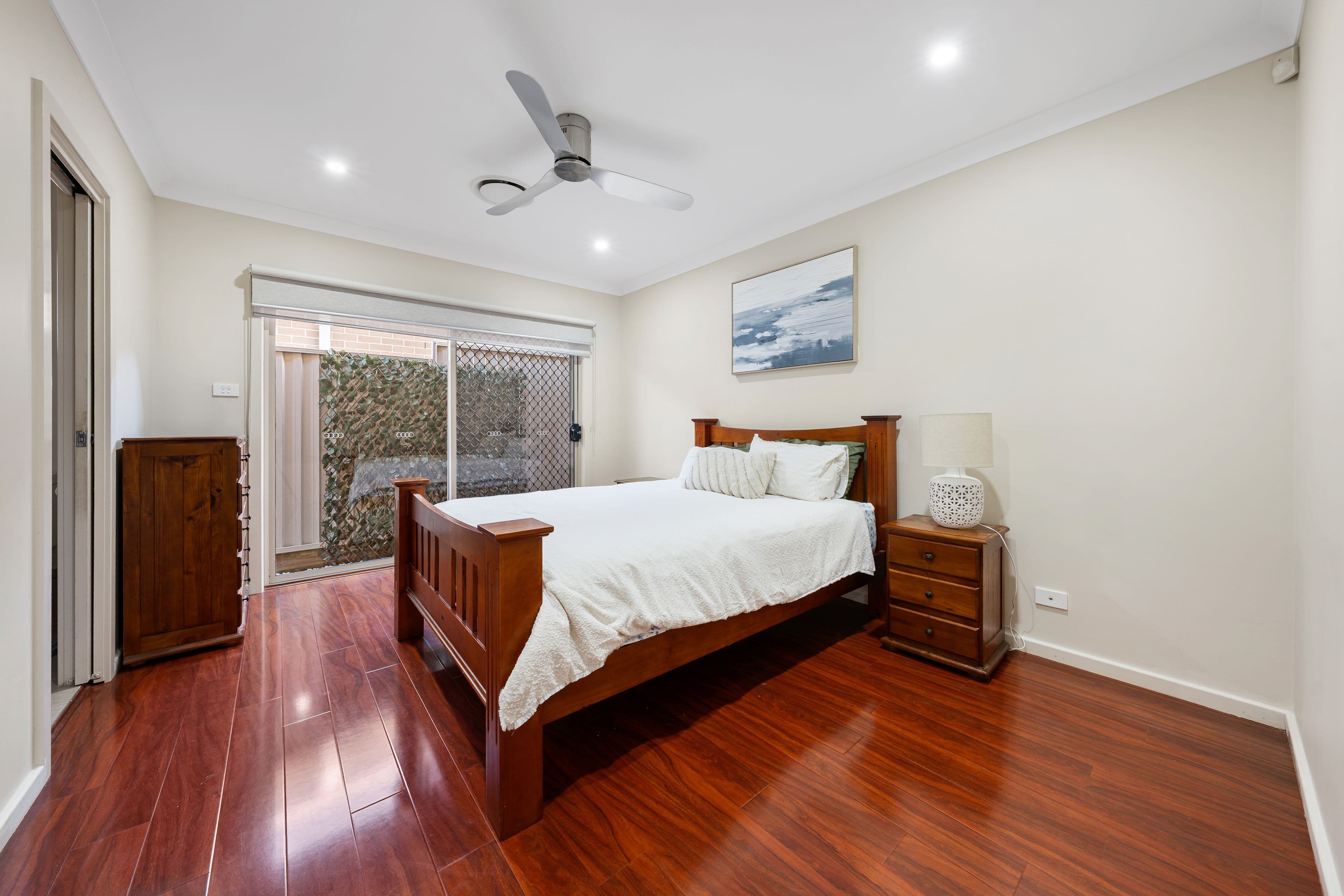 8 Affleck Gardens, Middleton Grange NSW 2171, Middleton Grange - Thumbnail 8