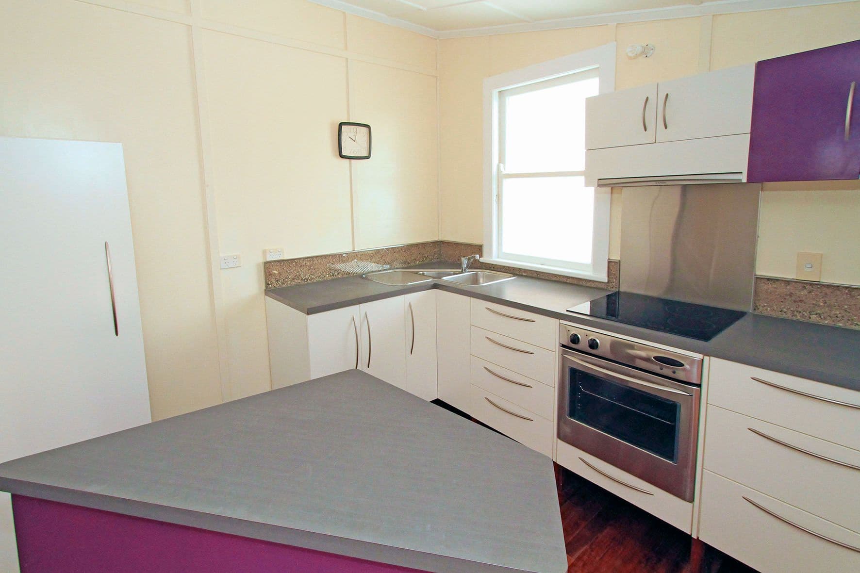 57 Matthew Flinders Drive, Cooee Bay QLD 4703, Cooee Bay - Thumbnail 3