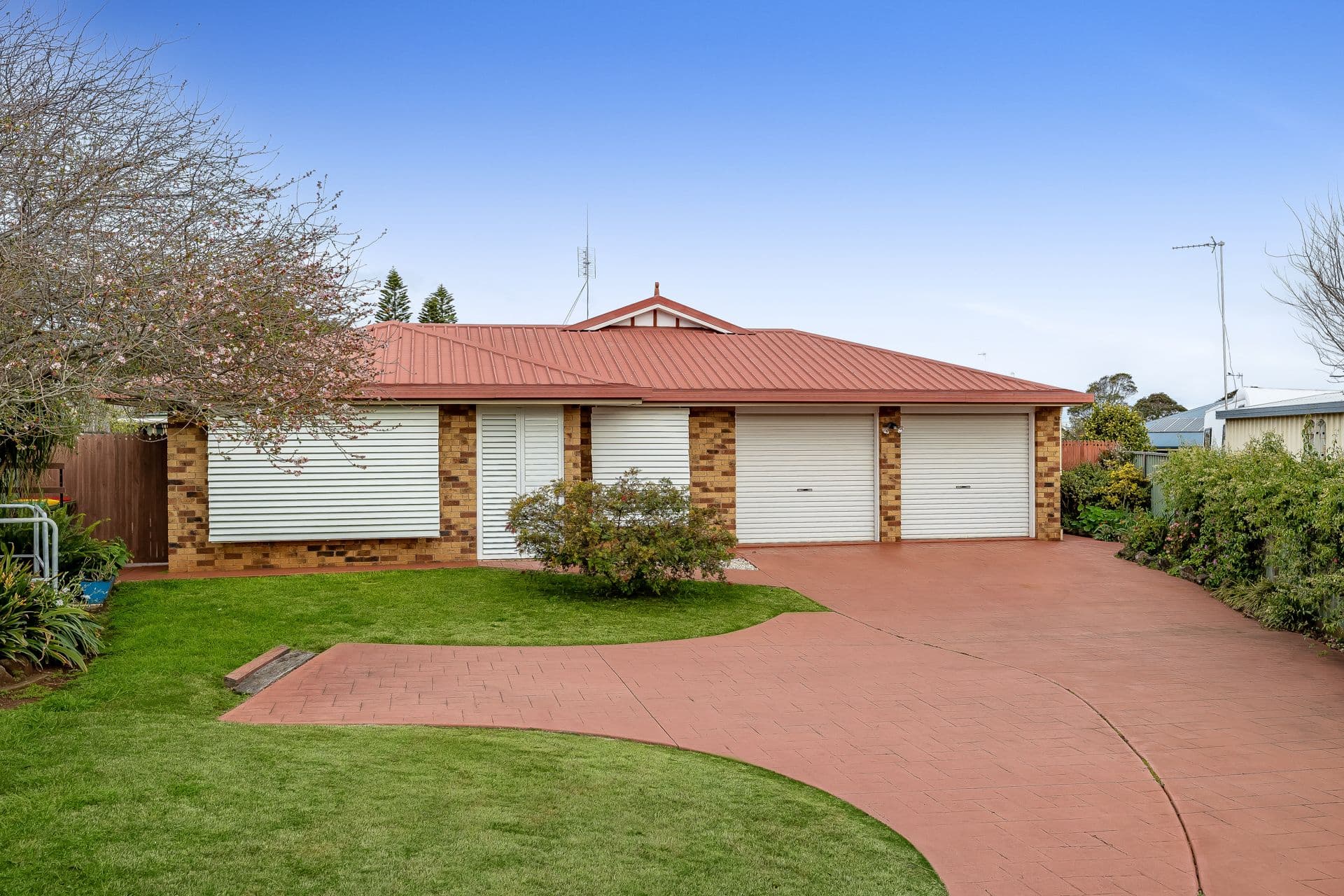 2 Wirraway Drive, Wilsonton QLD 4350, Wilsonton - Thumbnail 2