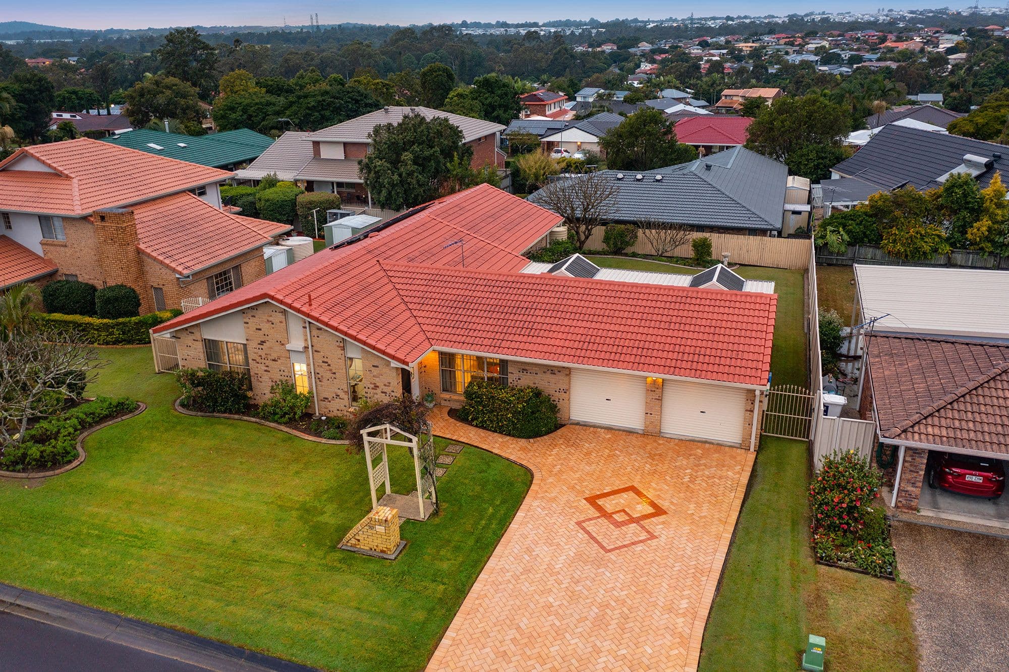33 Goorari Street, Eight Mile Plains QLD 4113, Eight Mile Plains - Image 1