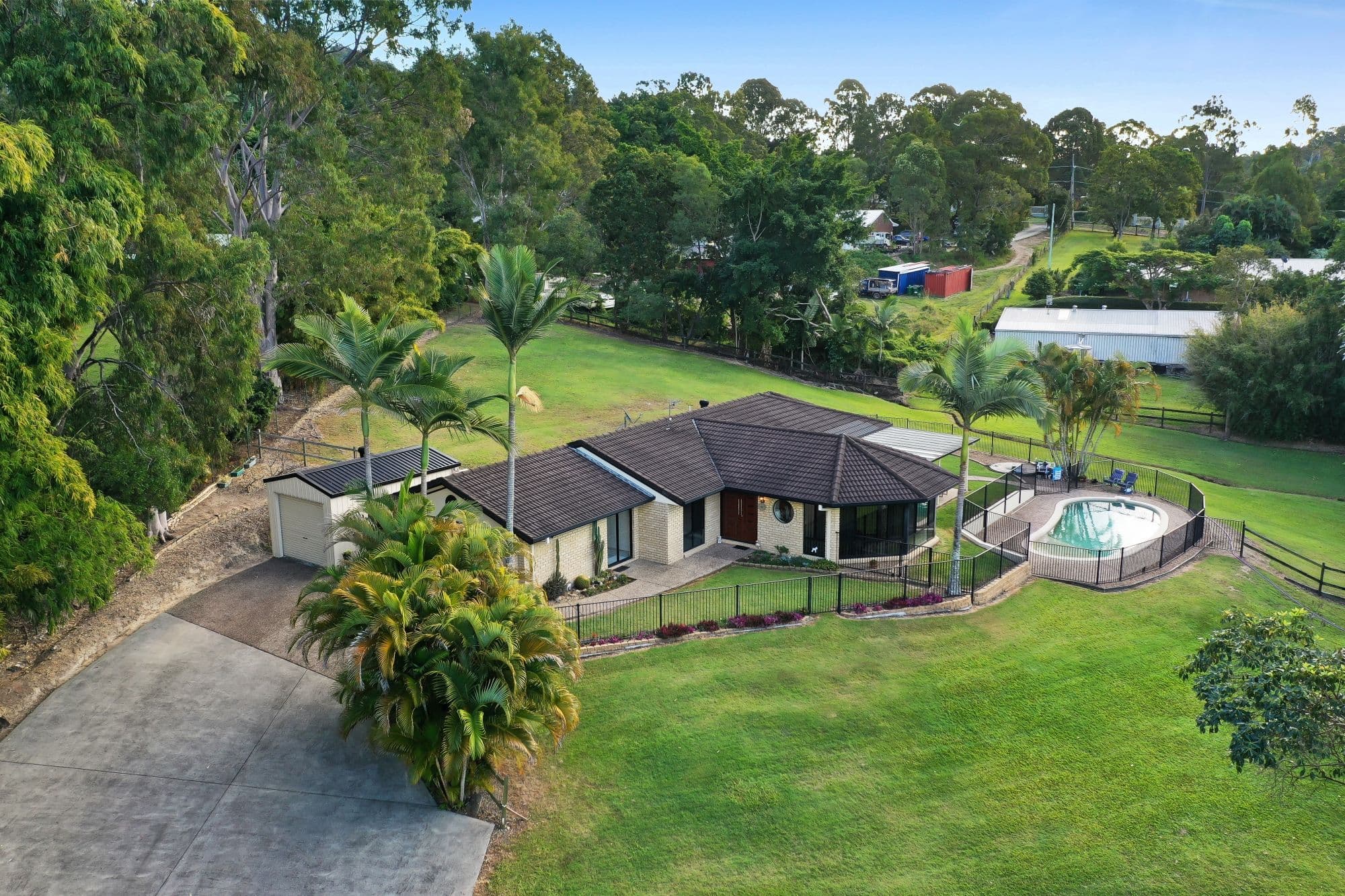 5-7 Brixton Court, Tallai QLD 4213, Tallai - Thumbnail 2