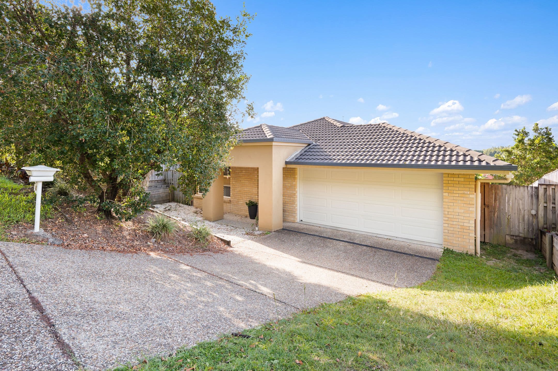 40 Aldgate Crescent, Pacific Pines QLD 4211, Pacific Pines - Image 1