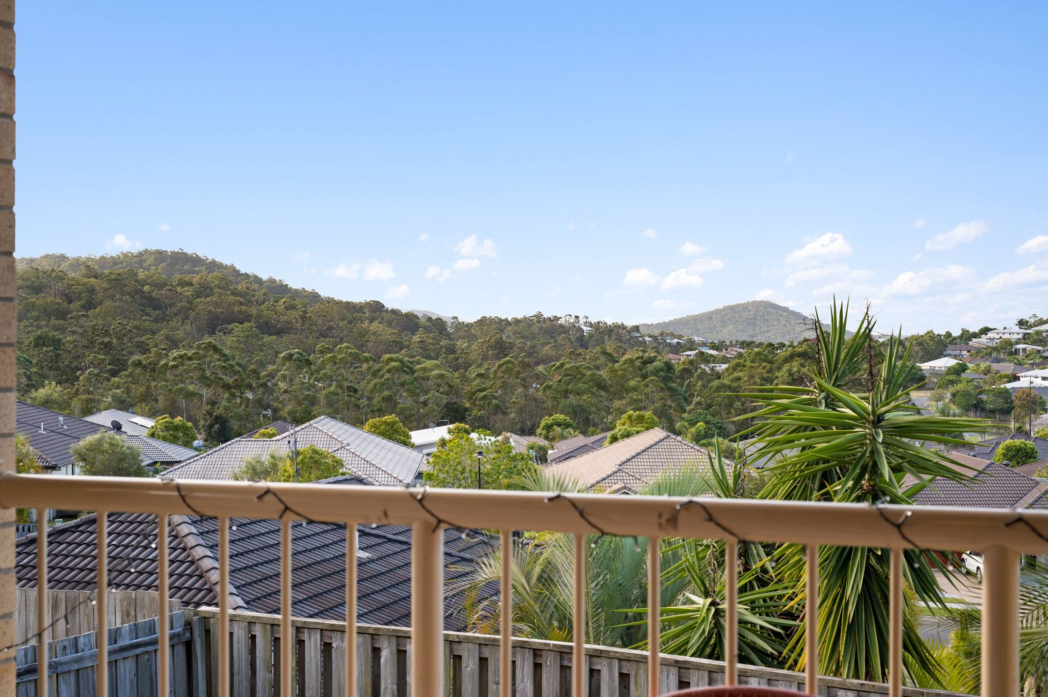 40 Aldgate Crescent, Pacific Pines QLD 4211, Pacific Pines - Thumbnail 4