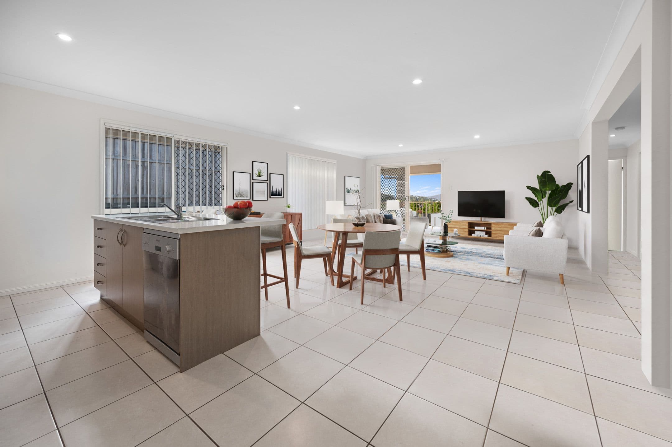 40 Aldgate Crescent, Pacific Pines QLD 4211, Pacific Pines - Thumbnail 5