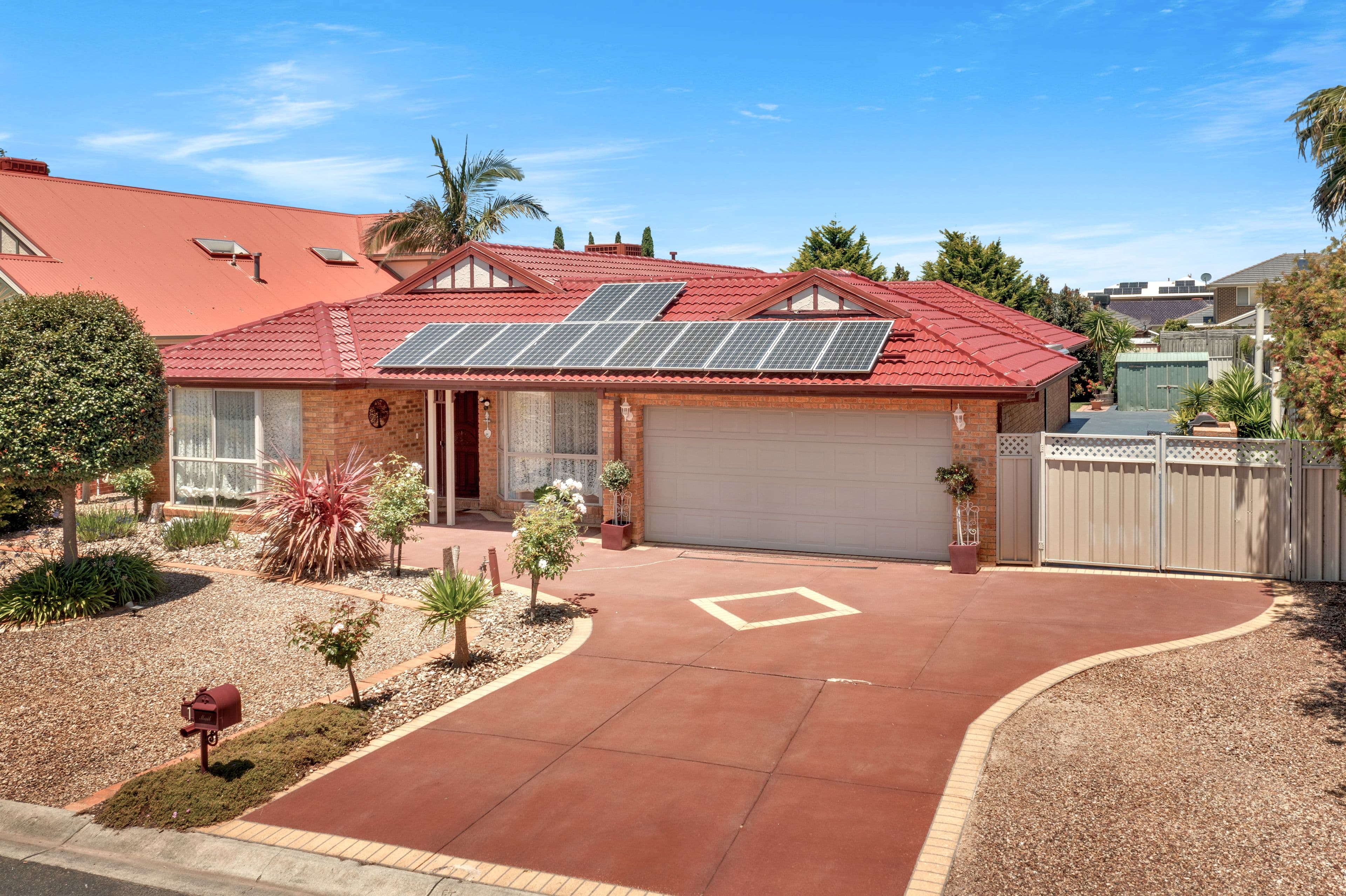 1 Waterdale Rise, Craigieburn VIC 3064, Craigieburn - Thumbnail 2