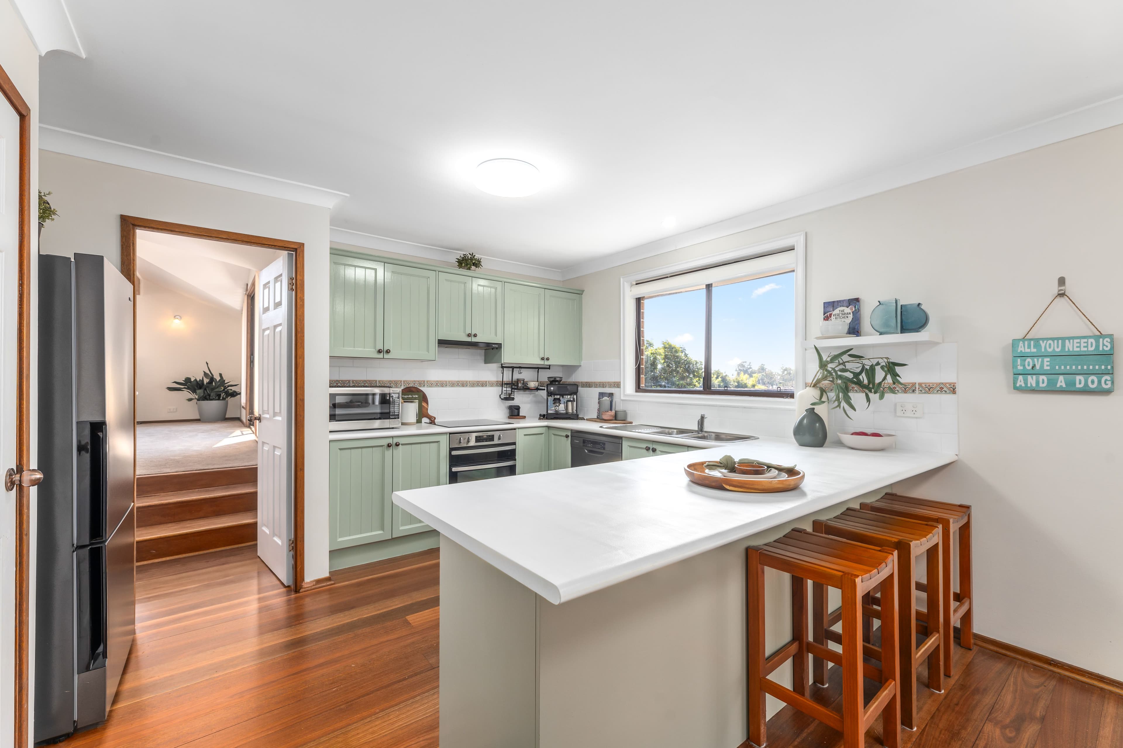 61 Blaxland Drive, Illawong NSW 2234, Illawong - Thumbnail 3