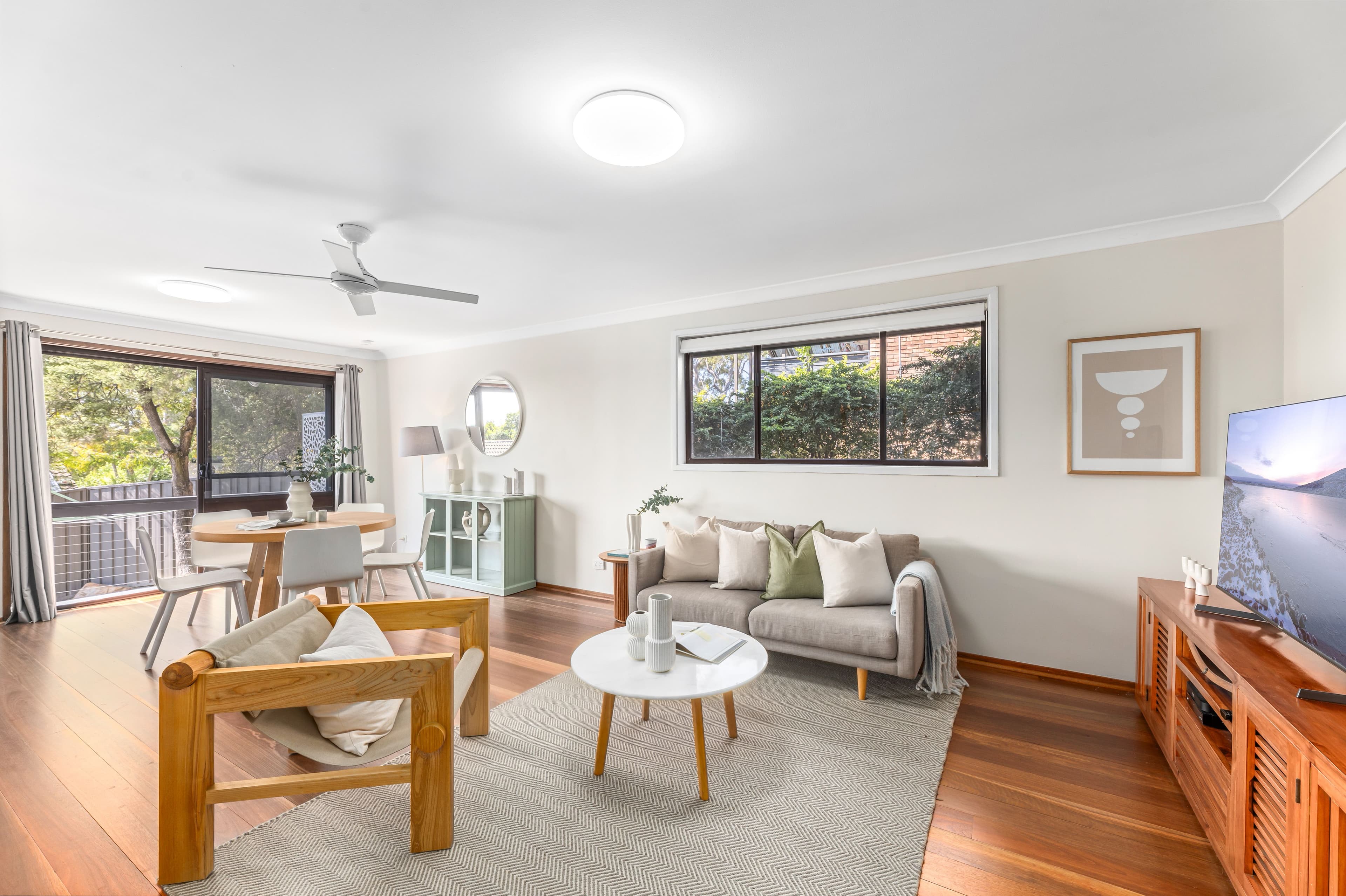 61 Blaxland Drive, Illawong NSW 2234, Illawong - Thumbnail 4