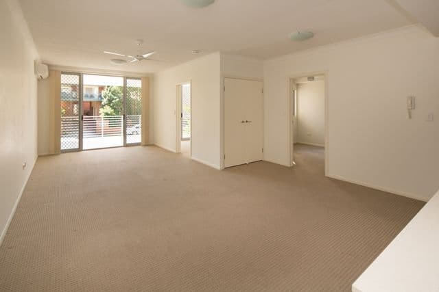 16 Westacott Street, NUNDAH QLD 4012, Nundah - Thumbnail 4