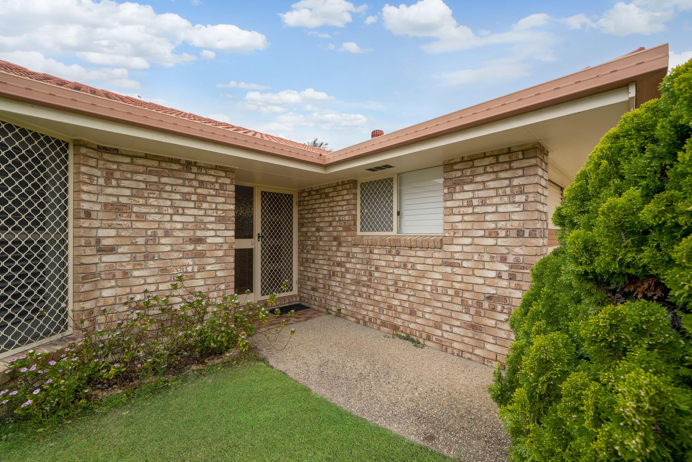 11 Columbia Court, Newport QLD 4020, Newport - Thumbnail 3