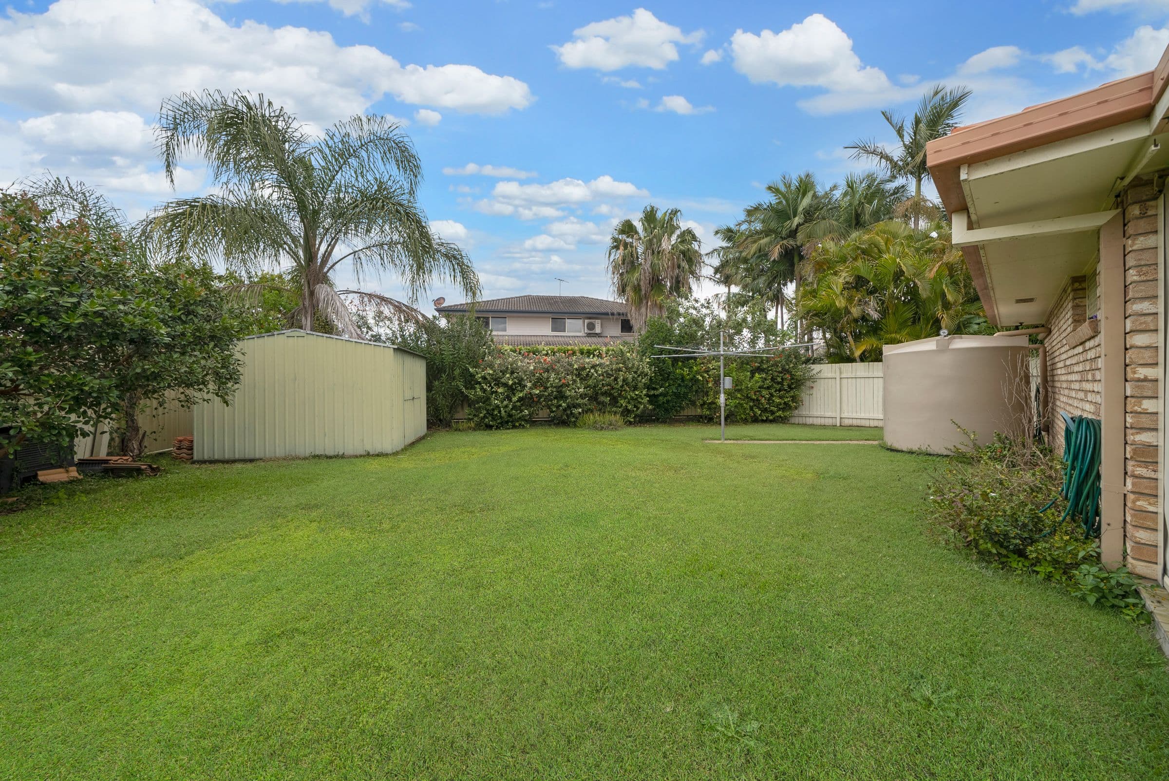 11 Columbia Court, Newport QLD 4020, Newport - Thumbnail 4