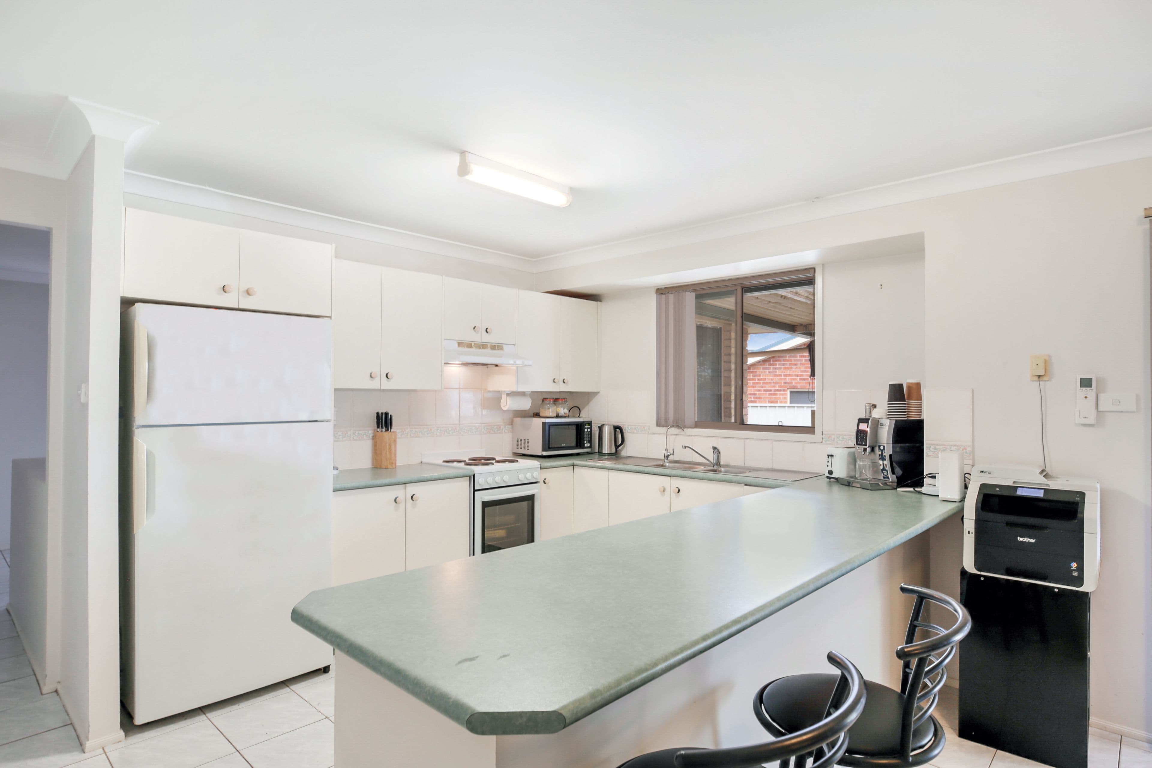 33 Yuroka Street, Glenmore Park NSW 2745, Glenmore Park - Thumbnail 3