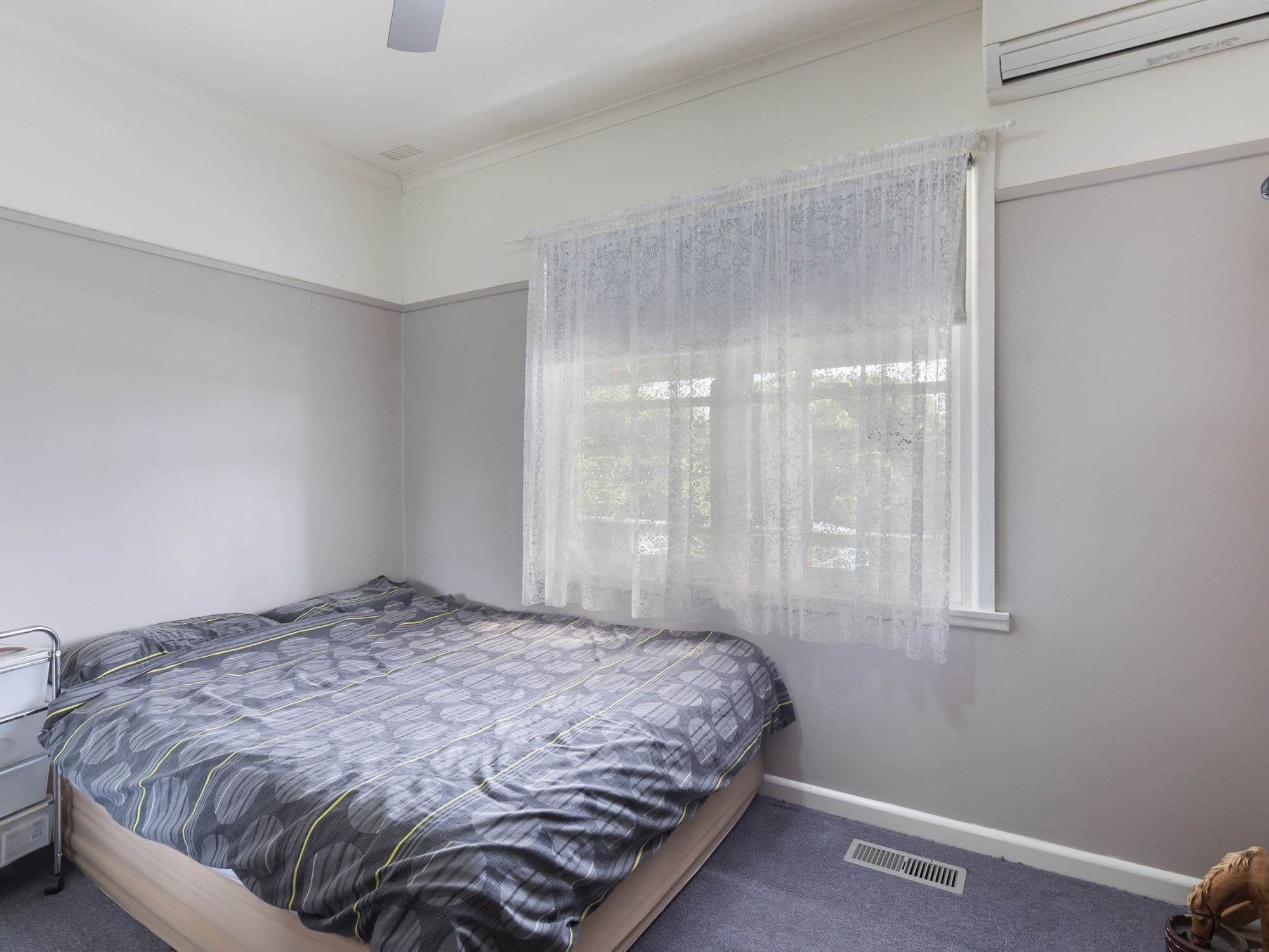 46 Chisholm Crescent, Seymour VIC 3660, Seymour - Thumbnail 4