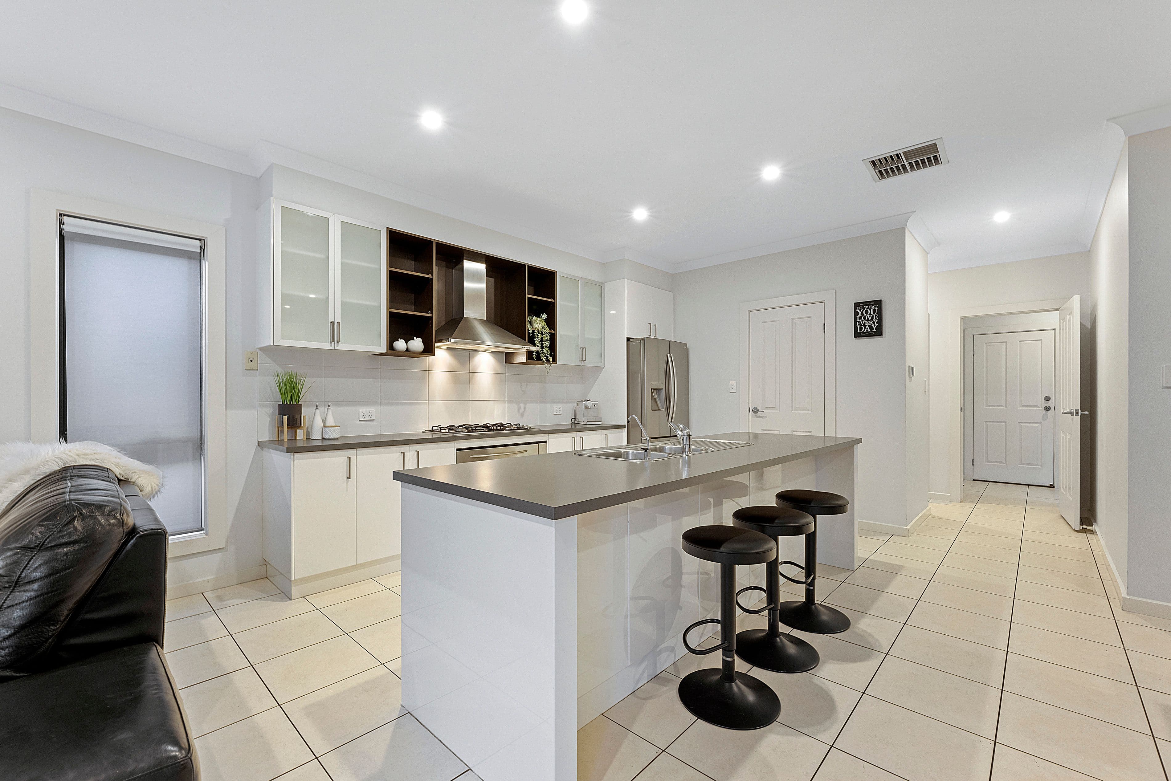40 Beechwood Avenue, Mawson Lakes SA 5095, Mawson Lakes - Thumbnail 3