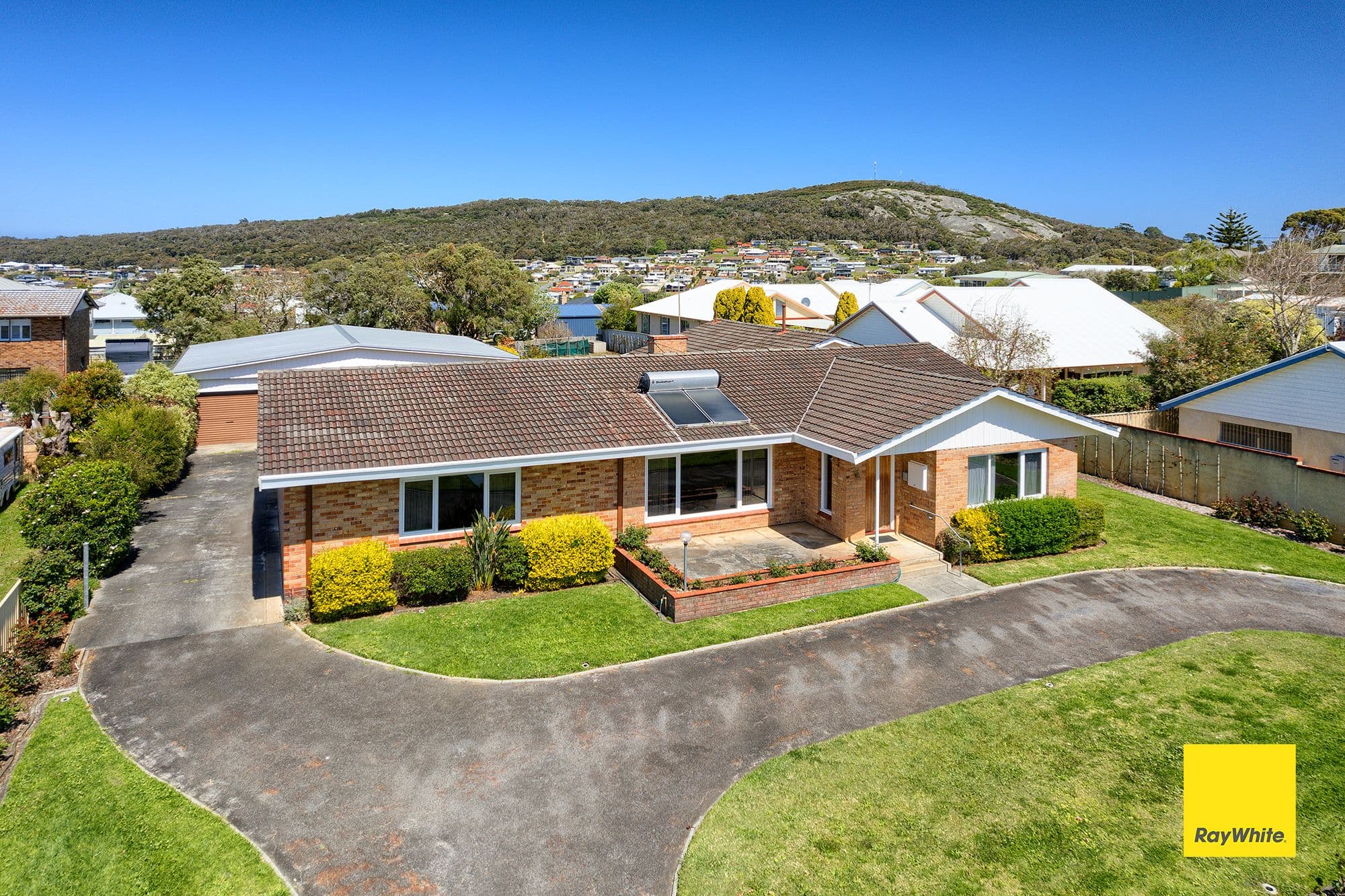 11 Nelson Street, Mira Mar WA 6330, Mira Mar - Thumbnail 2