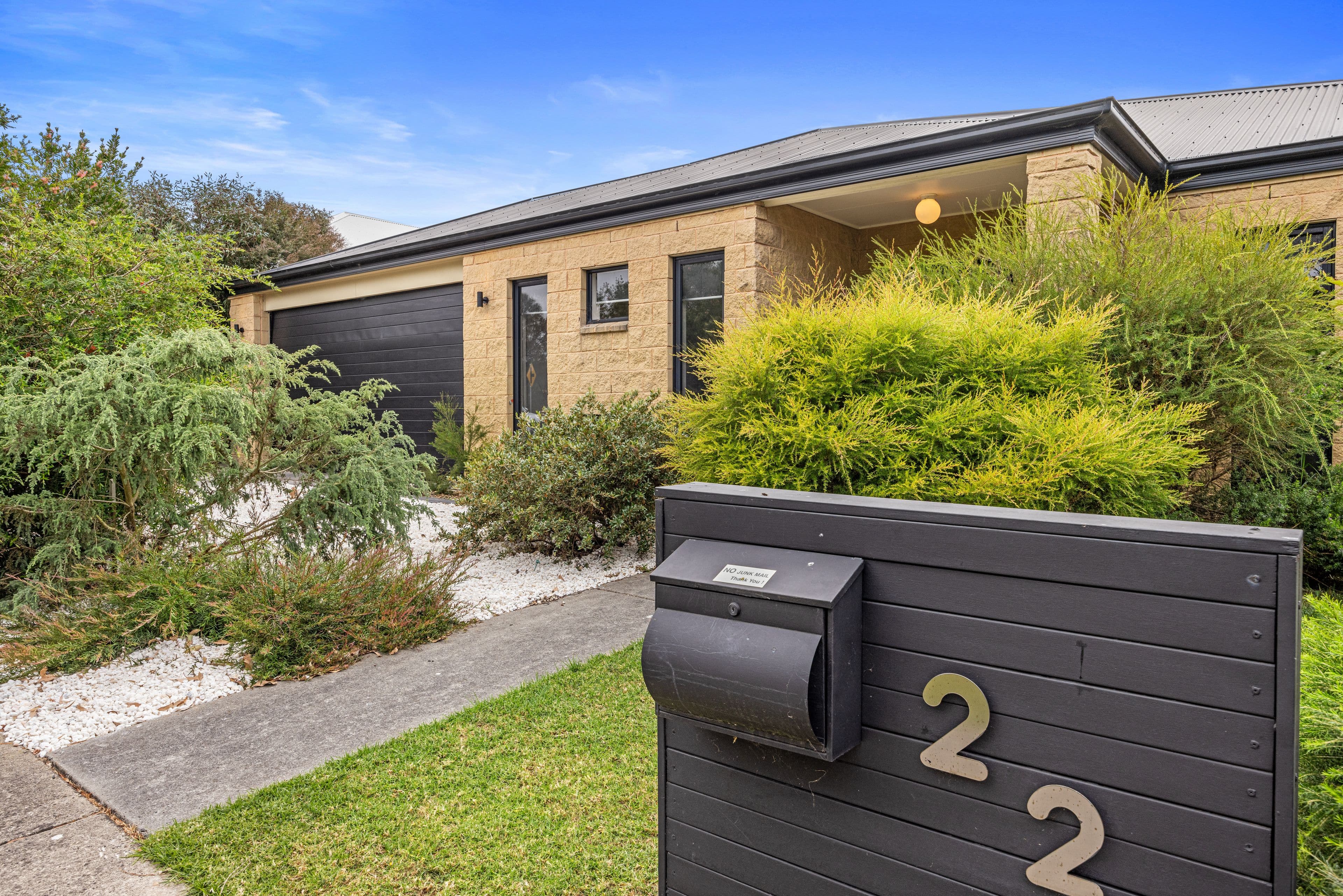 22 Albert Ruttle Drive, Inverloch VIC 3996, Inverloch - Thumbnail 2