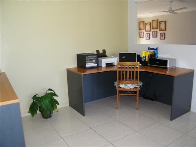 97 Penda Avenue, GLADSTONE QLD 4680, Gladstone - Thumbnail 8