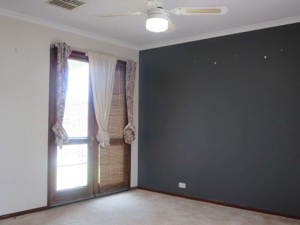 16 Hamilton Valley Court, Hamilton Valley NSW 2641, Hamilton Valley - Thumbnail 7