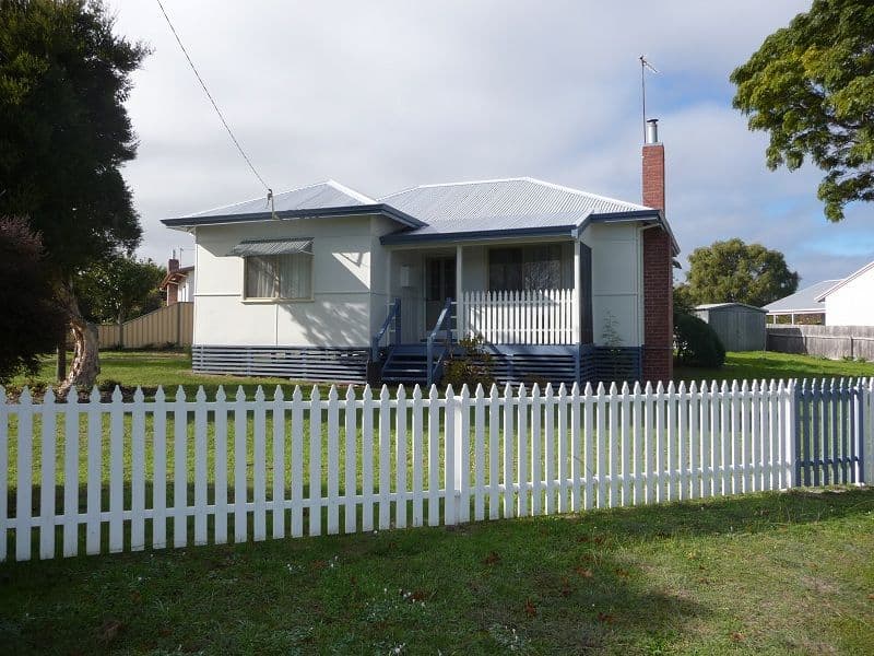 67 Ipsen Street, MANJIMUP WA 6258, Manjimup - Image 1