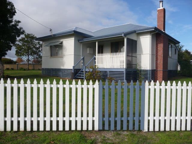 67 Ipsen Street, MANJIMUP WA 6258, Manjimup - Thumbnail 3