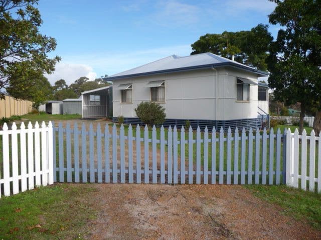 67 Ipsen Street, MANJIMUP WA 6258, Manjimup - Thumbnail 7