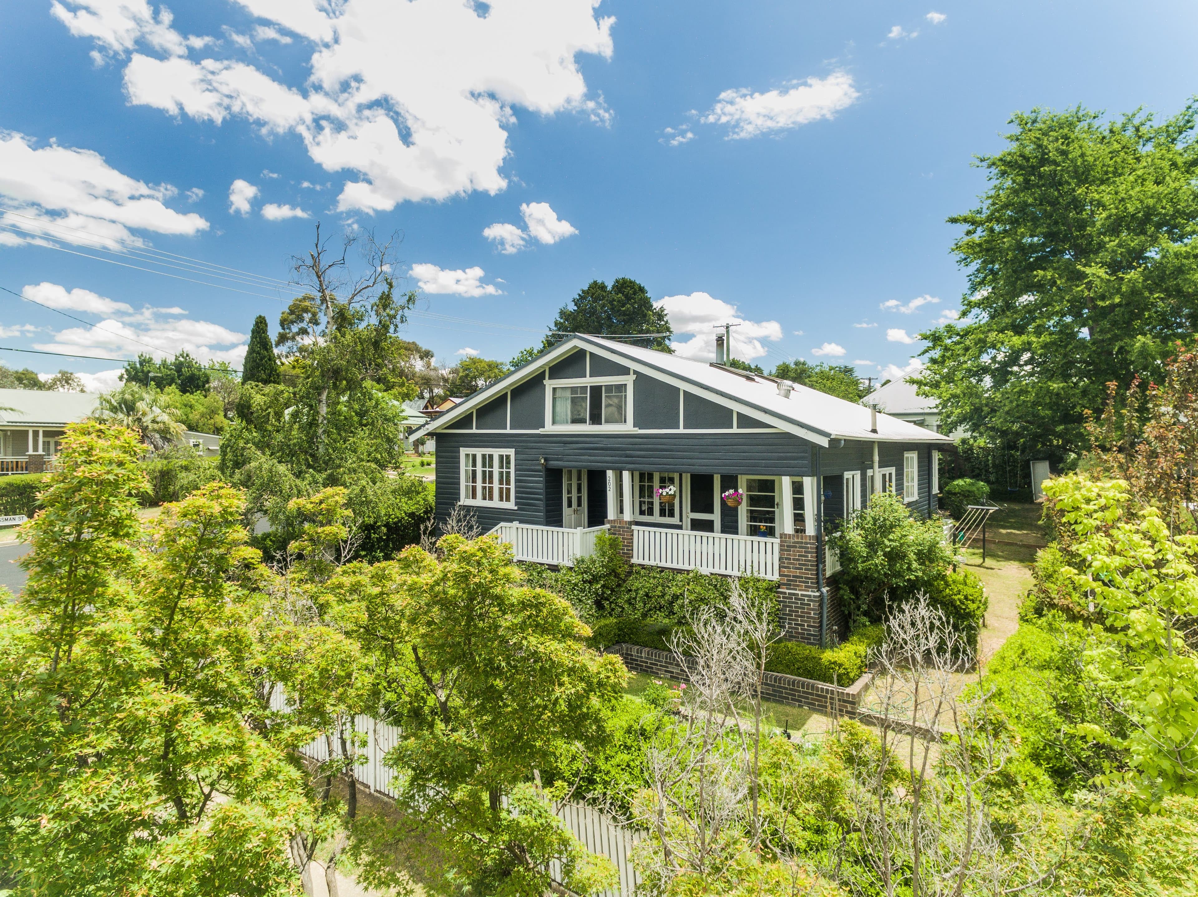 202 Marsh Street, Armidale NSW 2350, Armidale - Image 1