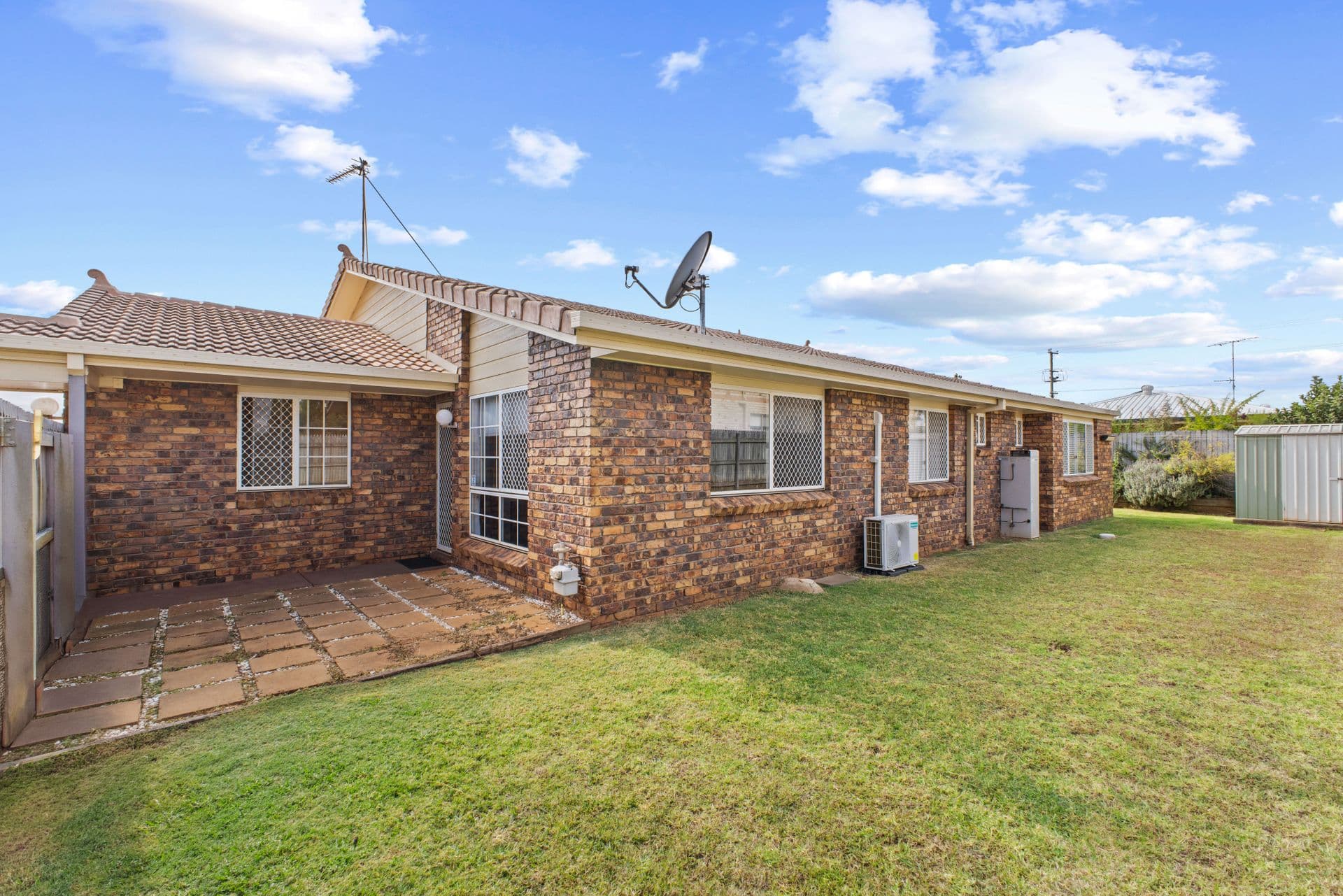 4/4-6 Crosby Street, Darling Heights - Image 1