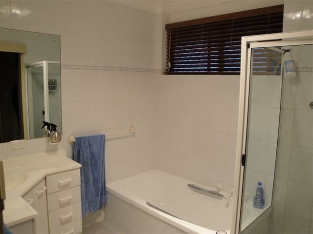 2 Doncaster Avenue, VALLEY VIEW SA 5093, Valley View - Thumbnail 5
