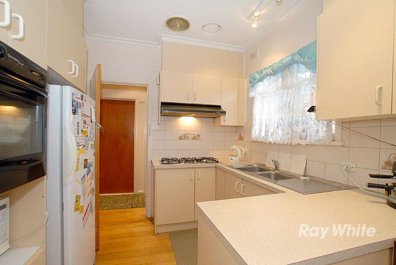 23 Larbert Road, NOBLE PARK VIC 3174, Noble Park - Thumbnail 2