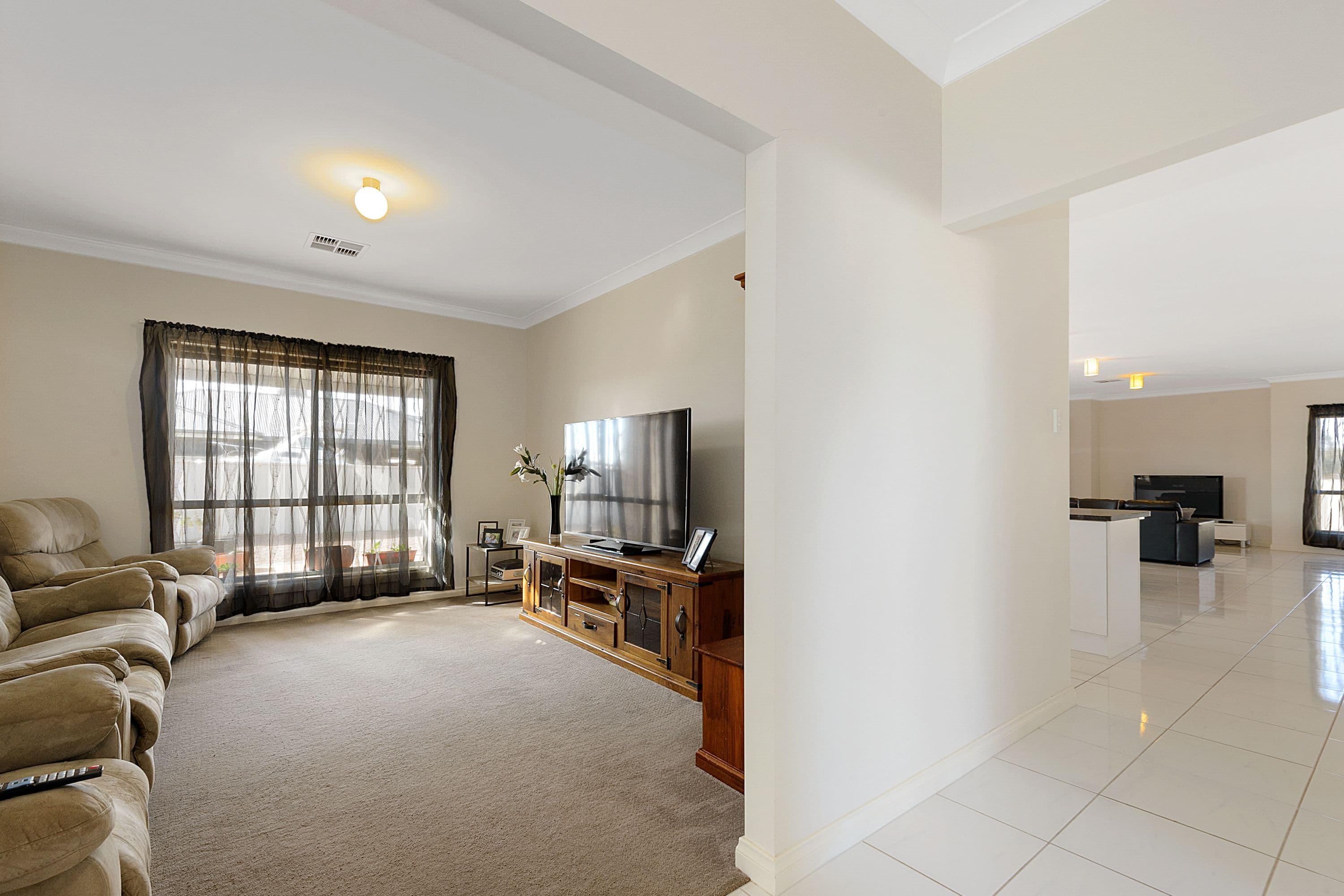 4 Lamshed Street, Kadina SA 5554, Kadina - Thumbnail 2