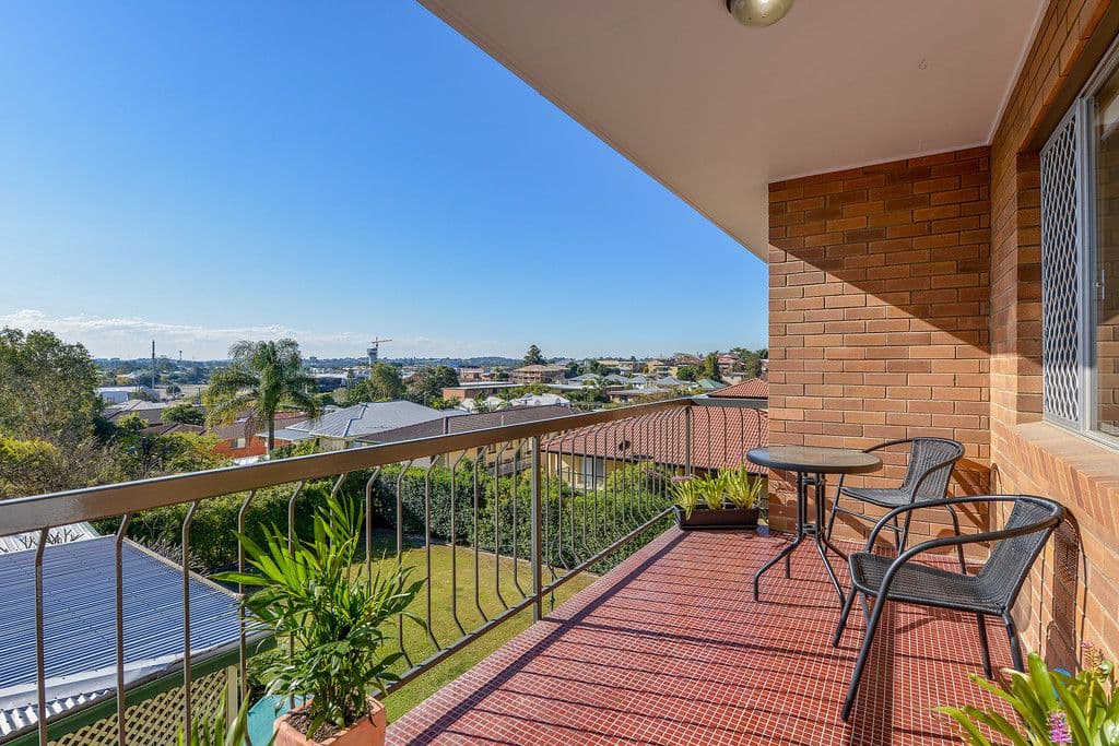 42 Shakespeare Street, Coorparoo QLD 4151, Coorparoo - Thumbnail 2