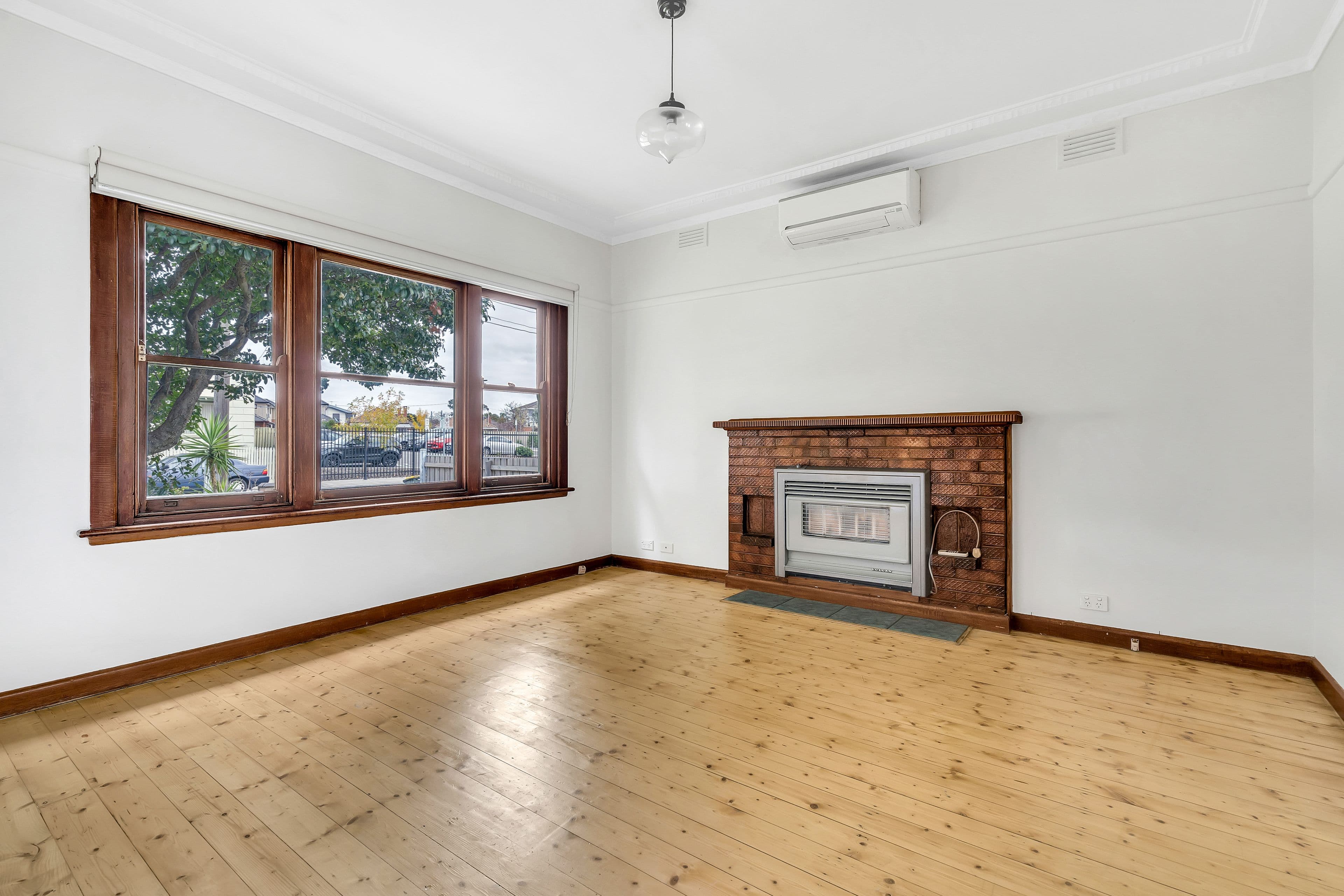 56 Ross Street, Coburg VIC 3058, Coburg - Thumbnail 4