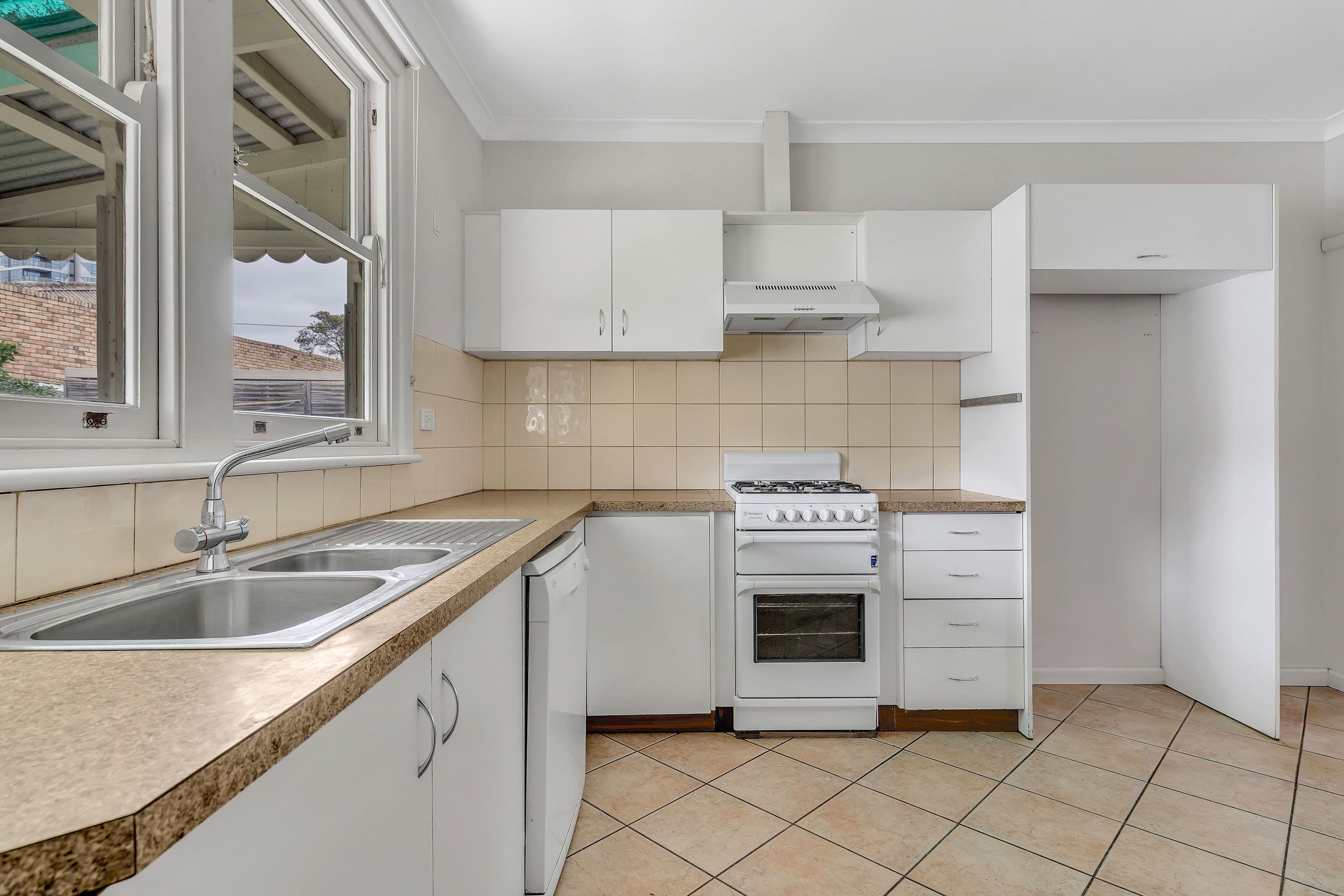56 Ross Street, Coburg VIC 3058, Coburg - Thumbnail 7