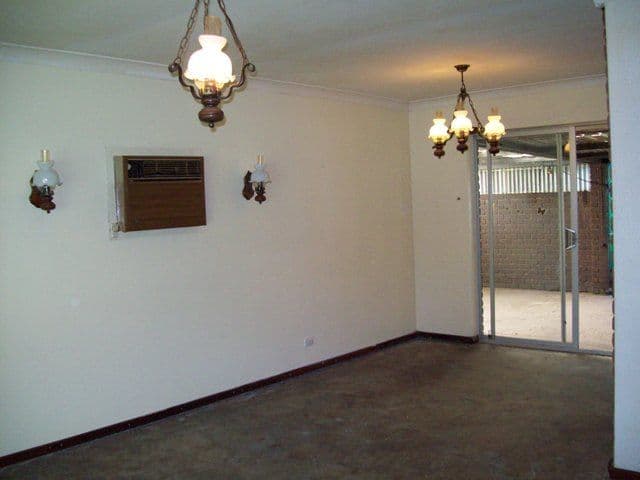 8 Nantellis Road, MARTIN WA 6110, Martin - Thumbnail 3