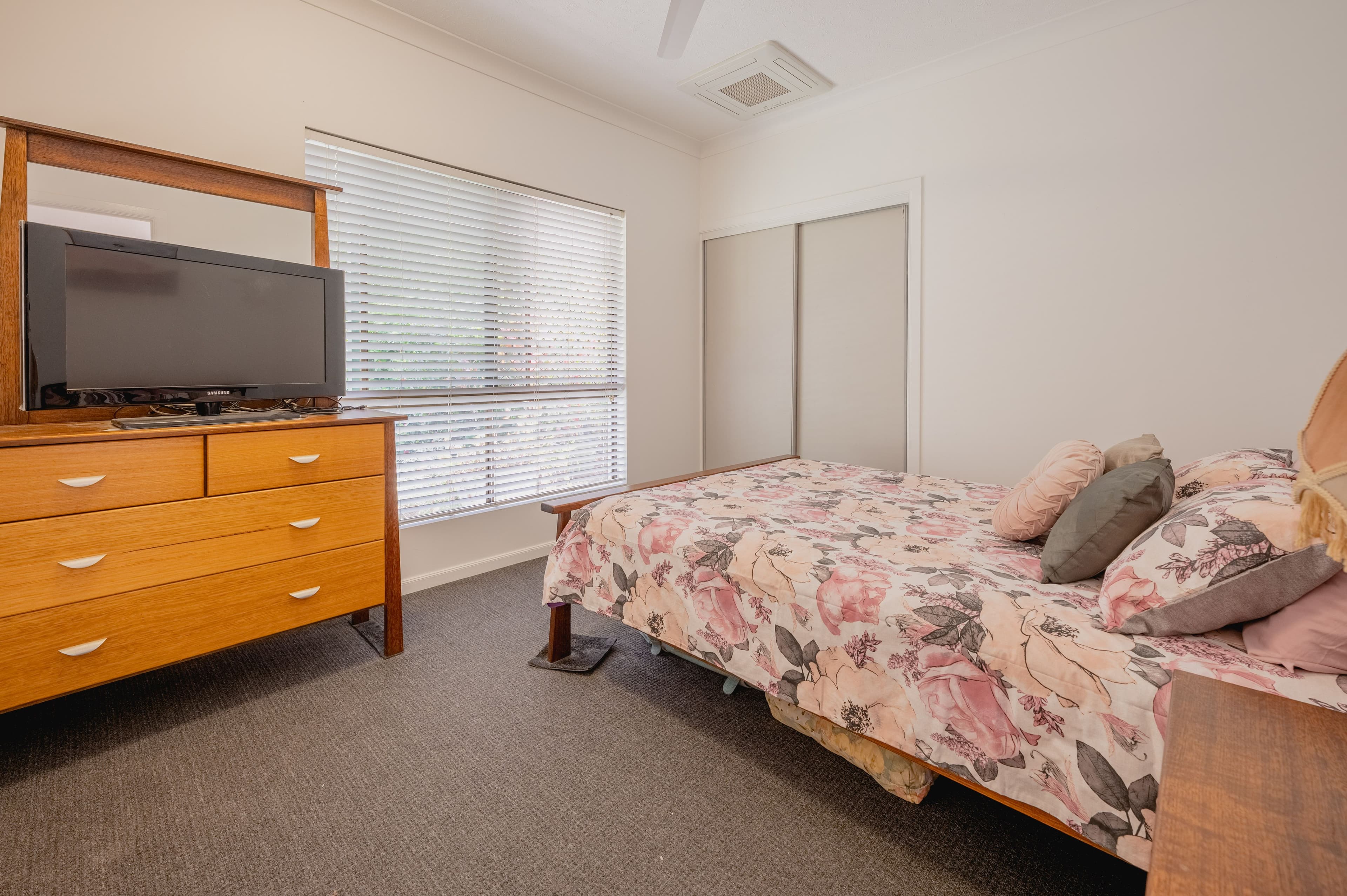 33 Hammond Way, Kelso QLD 4815, Kelso - Thumbnail 8