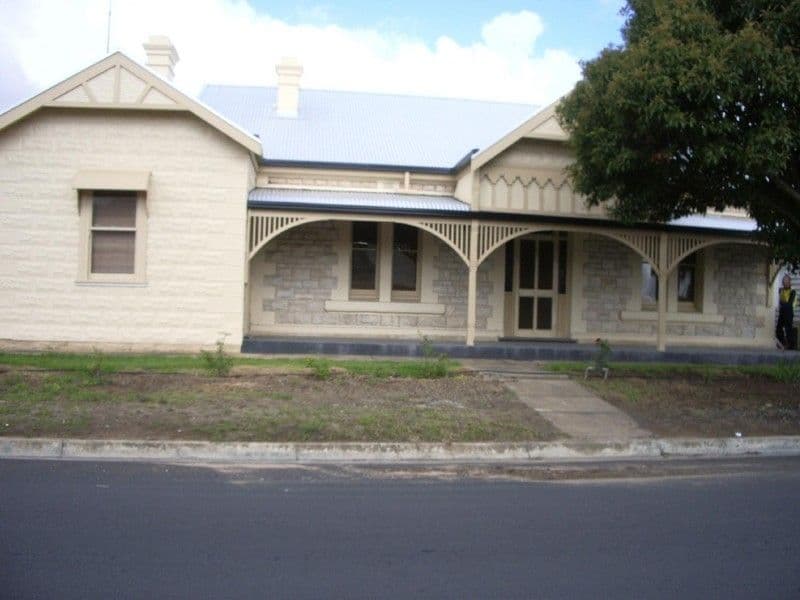 1 Mcleod Street, BORDERTOWN SA 5268, Bordertown - Image 1