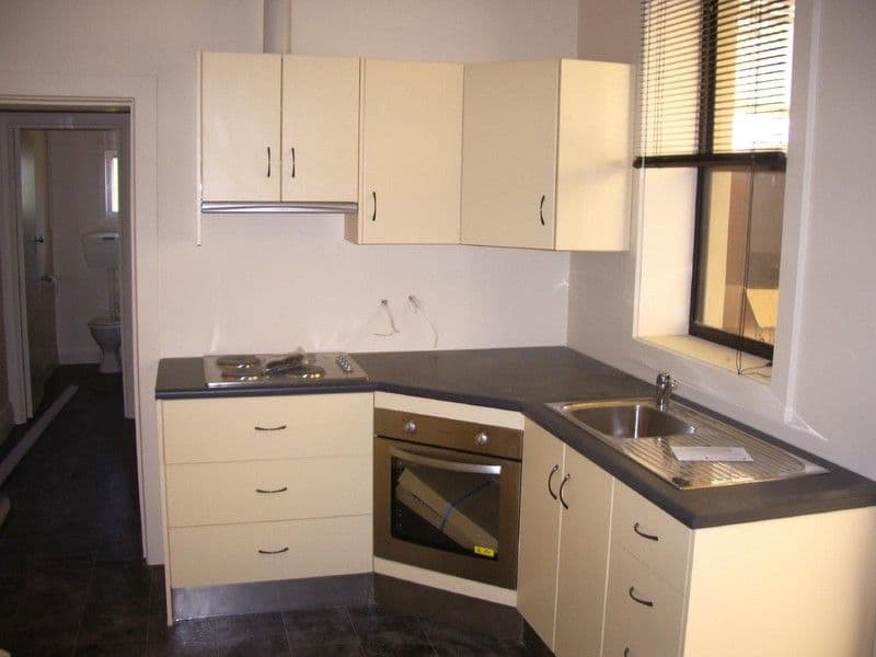 1 Mcleod Street, BORDERTOWN SA 5268, Bordertown - Thumbnail 2