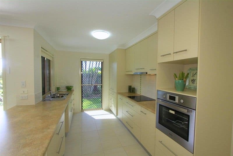 10 Bellevue Street, BUNDABERG WEST QLD 4670, Bundaberg West - Thumbnail 3