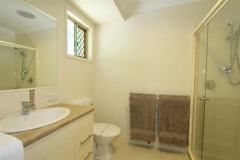 10 Bellevue Street, BUNDABERG WEST QLD 4670, Bundaberg West - Thumbnail 5