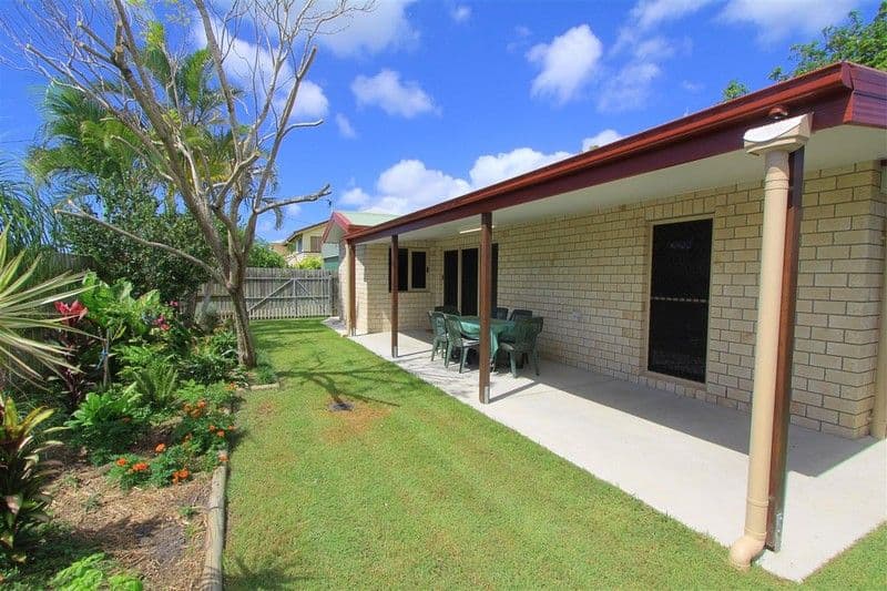 10 Bellevue Street, BUNDABERG WEST QLD 4670, Bundaberg West - Thumbnail 8