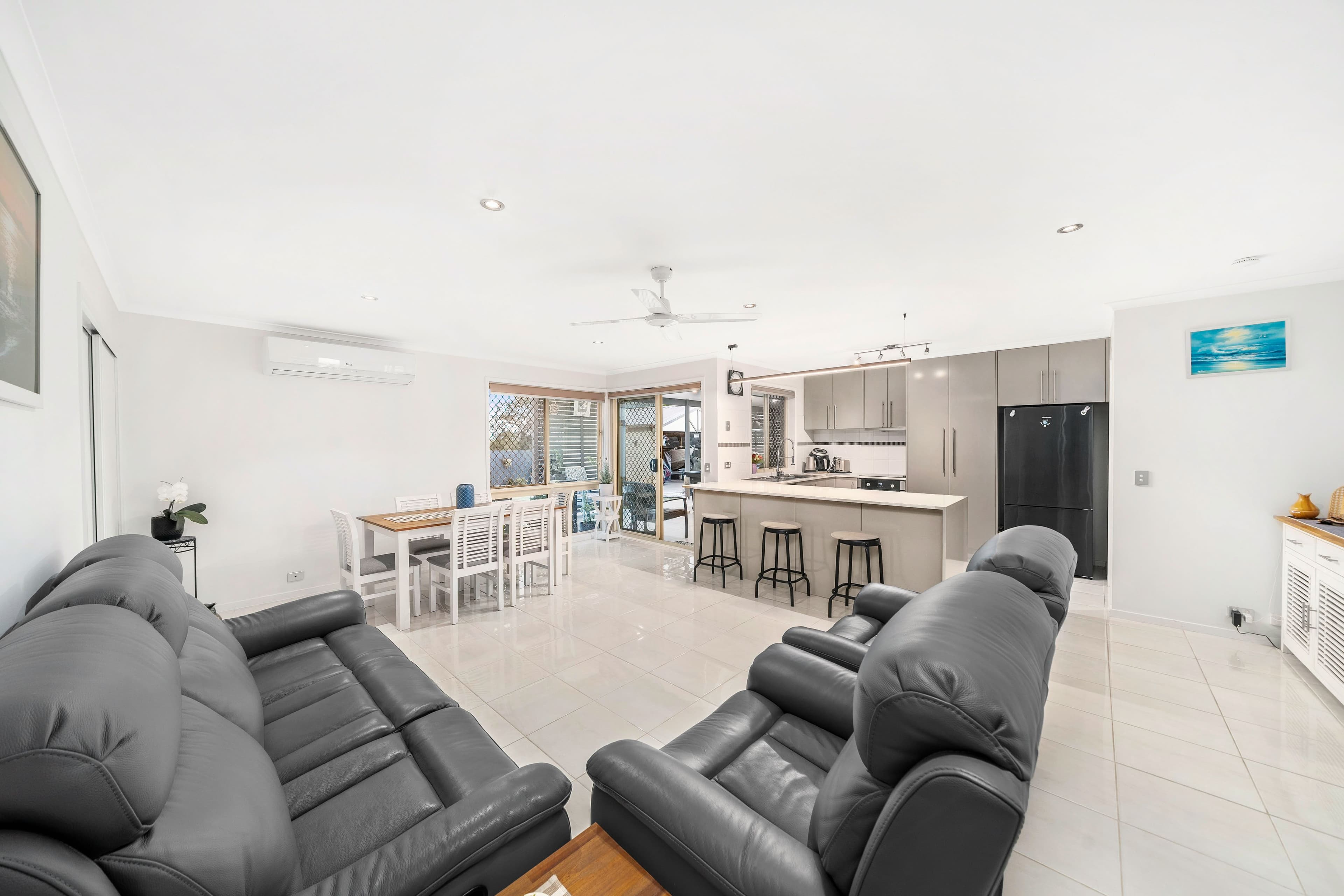 48 Kate Avenue, Deception Bay QLD 4508, Deception Bay - Thumbnail 6