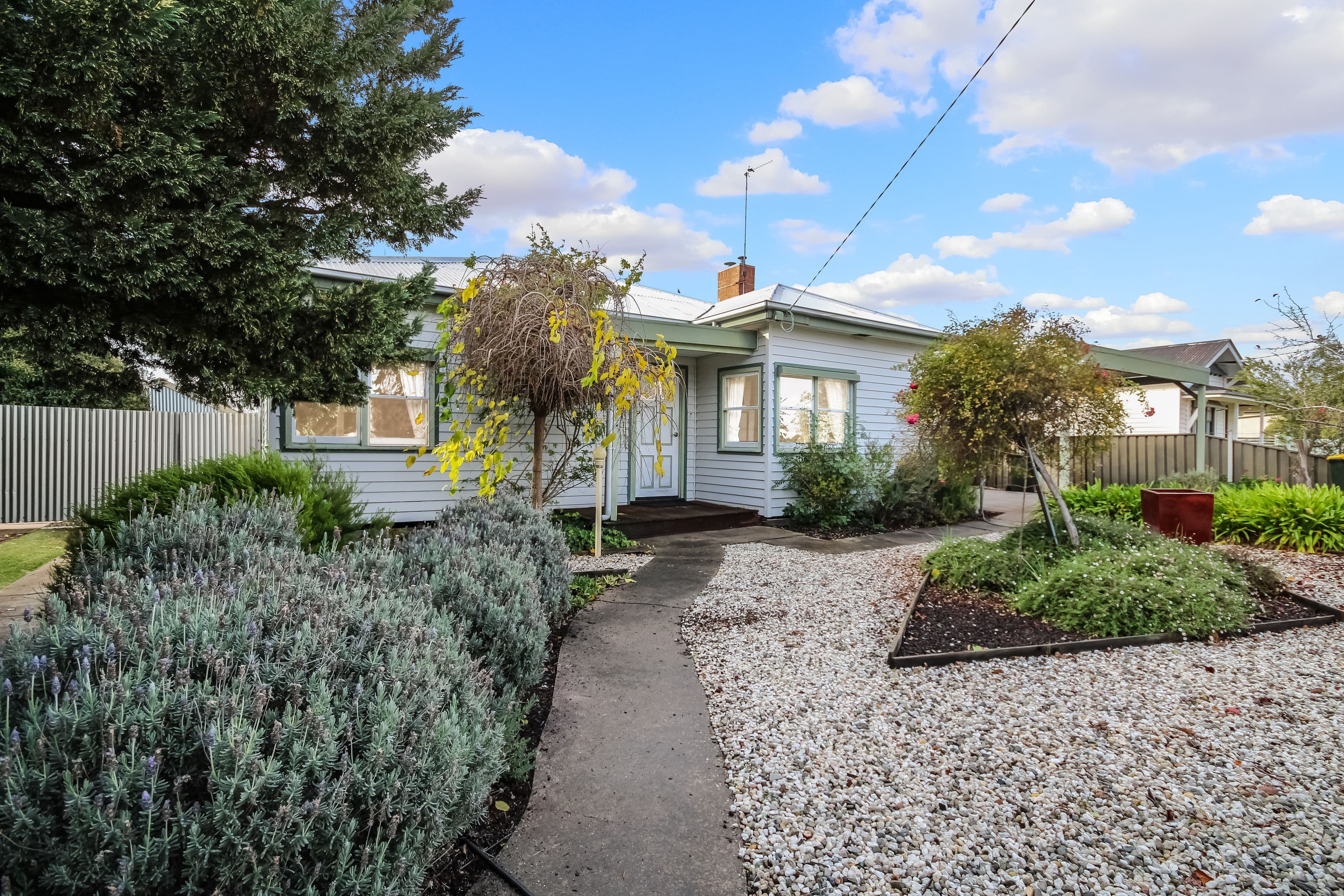 10 Valentine Avenue, Horsham VIC 3400, Horsham - Image 1