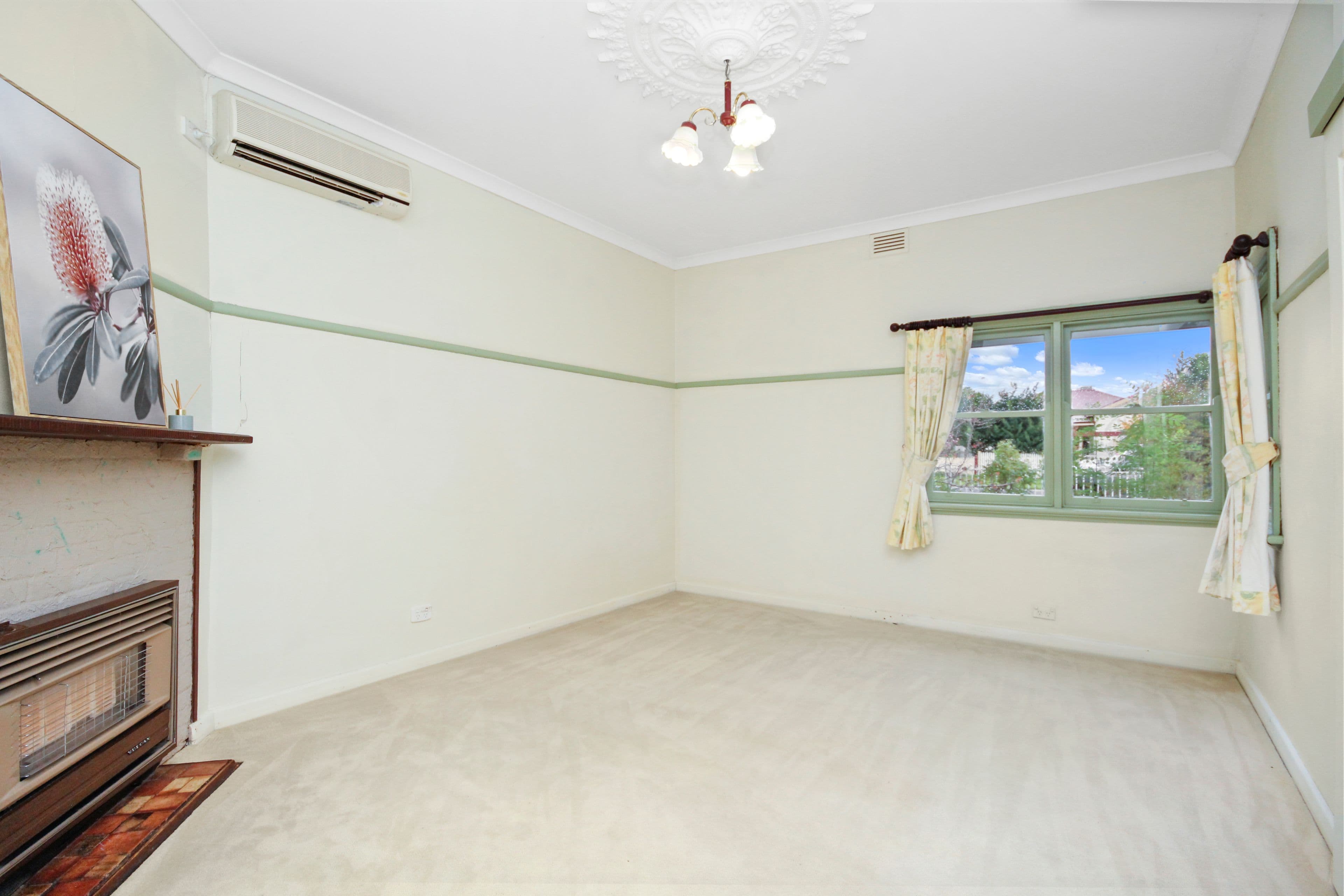 10 Valentine Avenue, Horsham VIC 3400, Horsham - Thumbnail 3